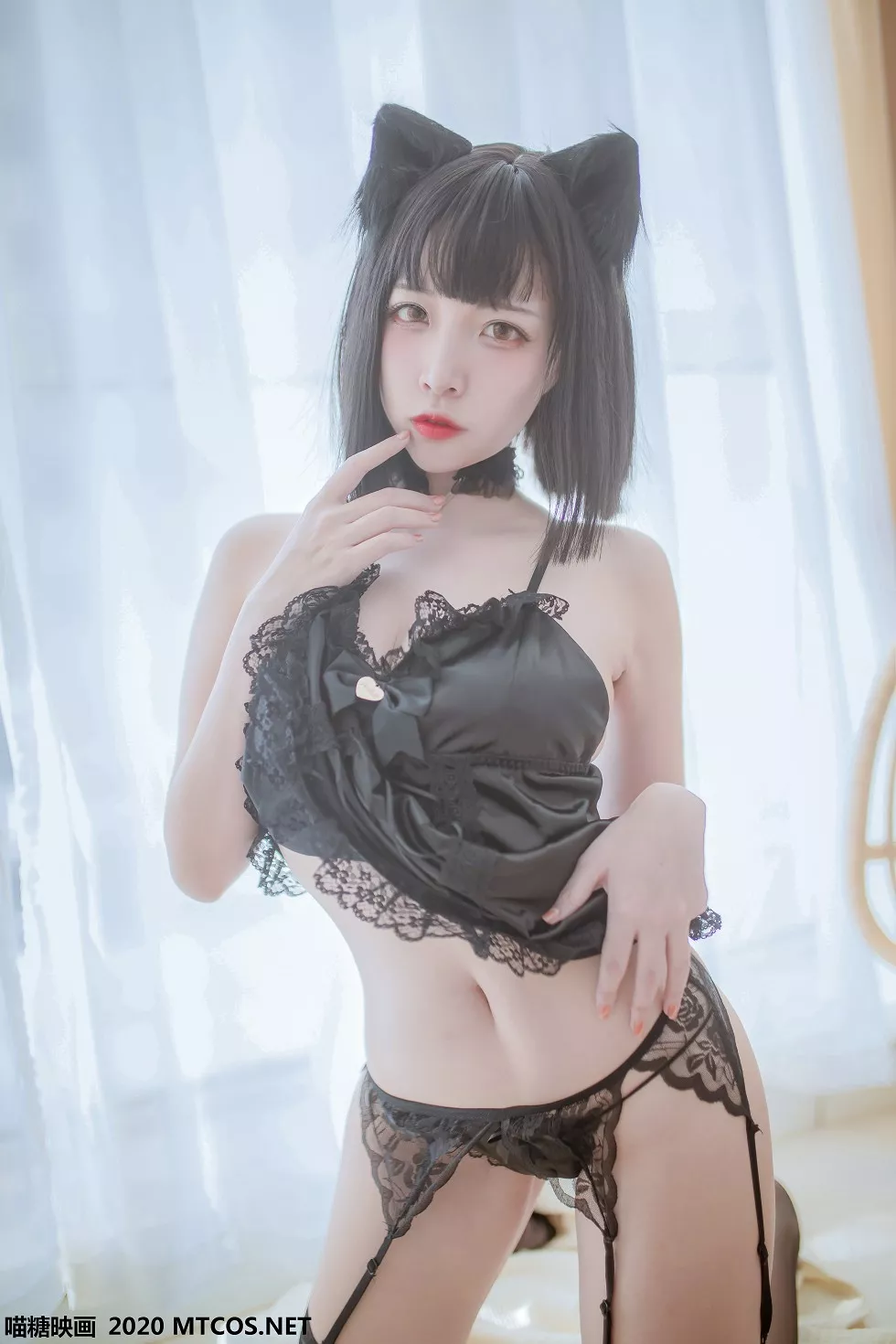 Xgyw.Org_[喵糖映画]Vol.128_双人猫耳女郎私房黑白性感情趣内衣配吊带蕾丝袜完美诱惑写真40P