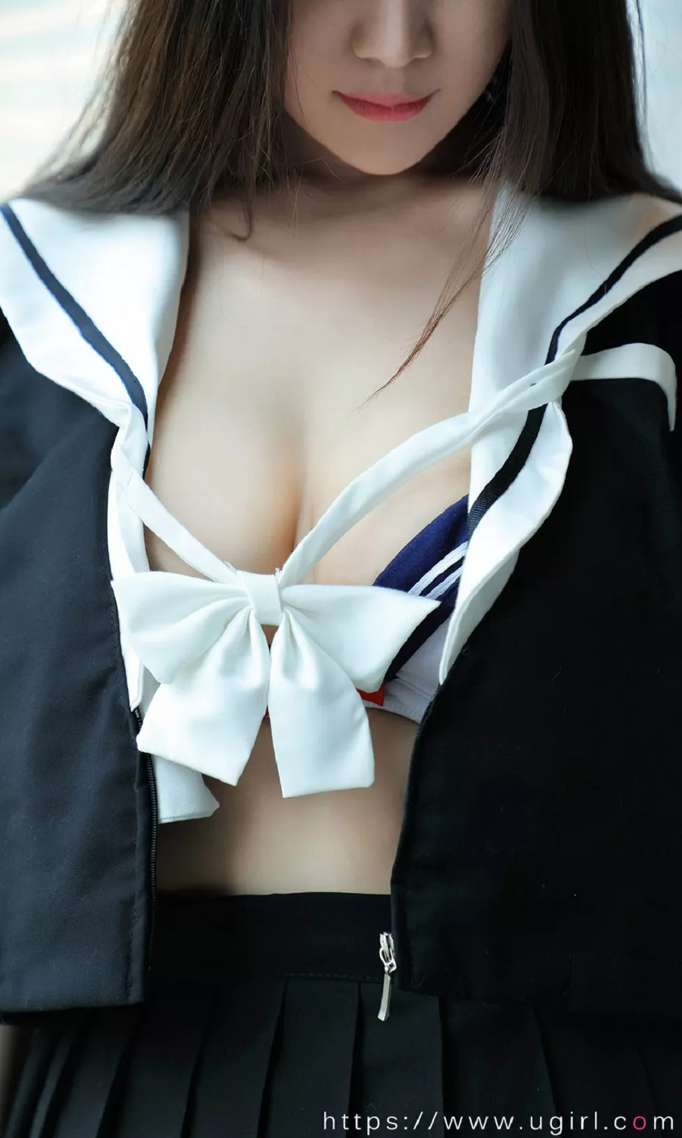 Xgyw.Org_[Ugirls爱尤物]No.1874_嫩模Zoe私房性感低胸短裙制服秀豪乳翘臀撩人诱惑写真36P