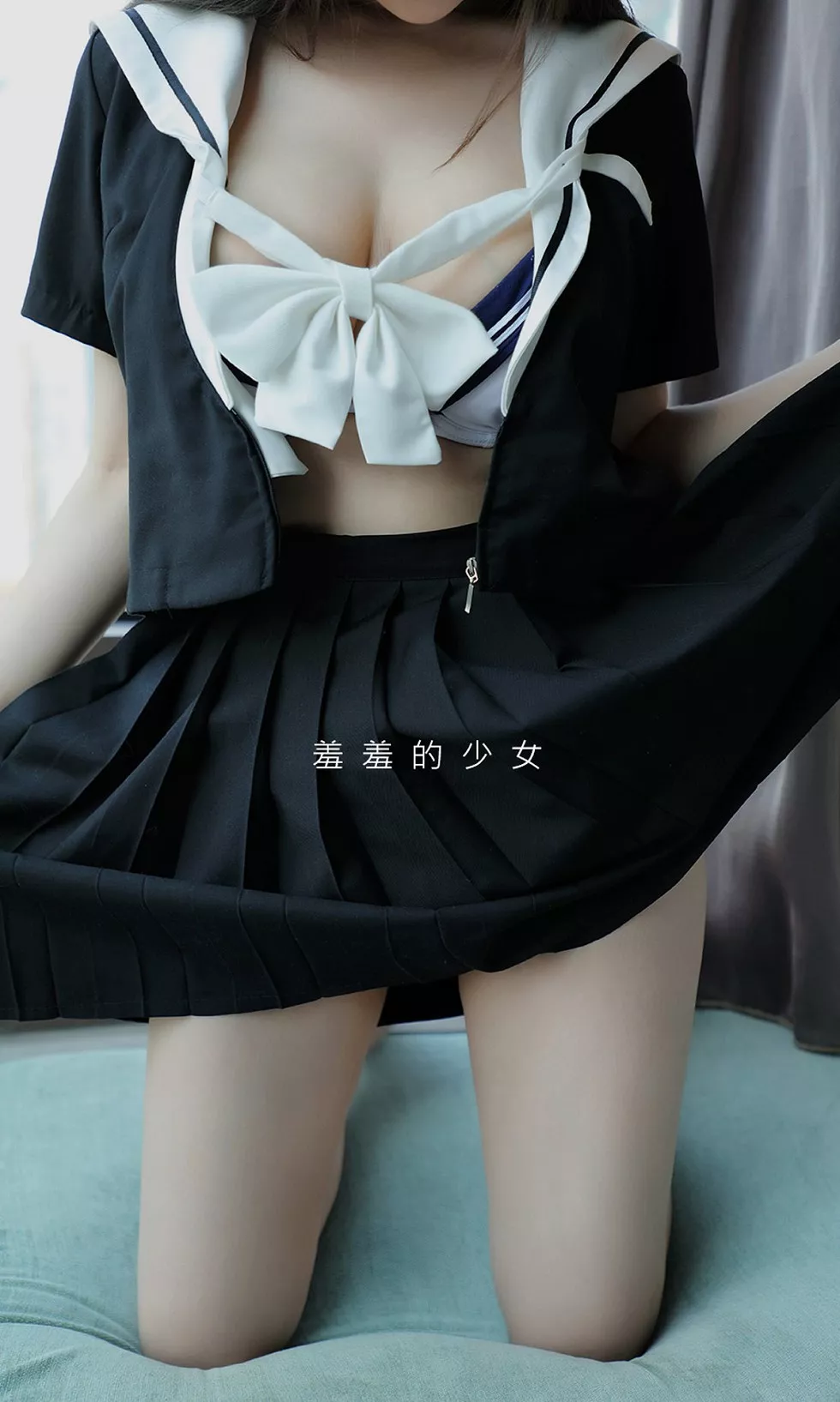 Xgyw.Org_[Ugirls爱尤物]No.1874_嫩模Zoe私房性感低胸短裙制服秀豪乳翘臀撩人诱惑写真36P