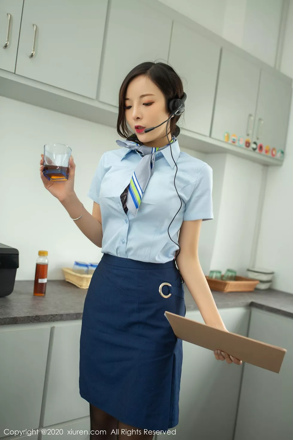 Xgyw.Org_XiuRen第2257期_嫩模陈小喵客服剧情主题短裙配无内黑丝裤袜极致魅惑写真85P