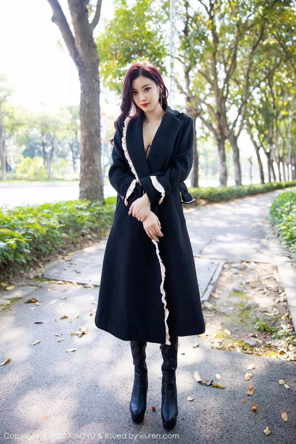 Xgyw.Org_[XiaoYu画语界]Vol.338_女神杨晨晨sugar性感车拍主题飒爽皮衣配黑丝渔网诱惑写真89P