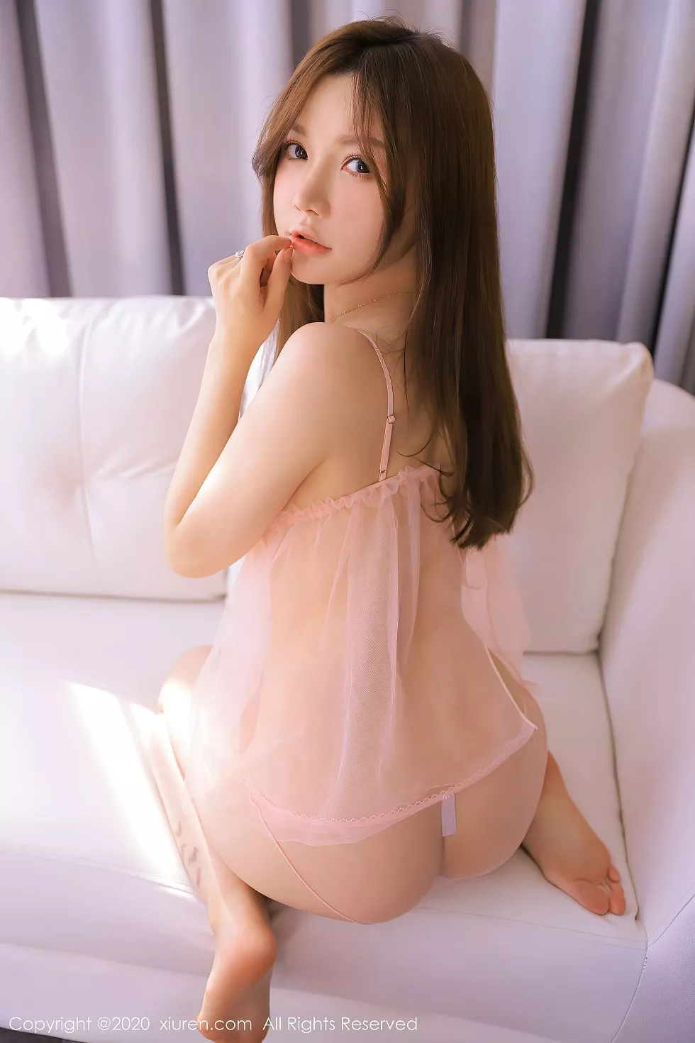 Xgyw.Org_XiuRen第2517期_女神糯美子Mini初恋少女主题典藏版花样百变服饰诱惑写真125P