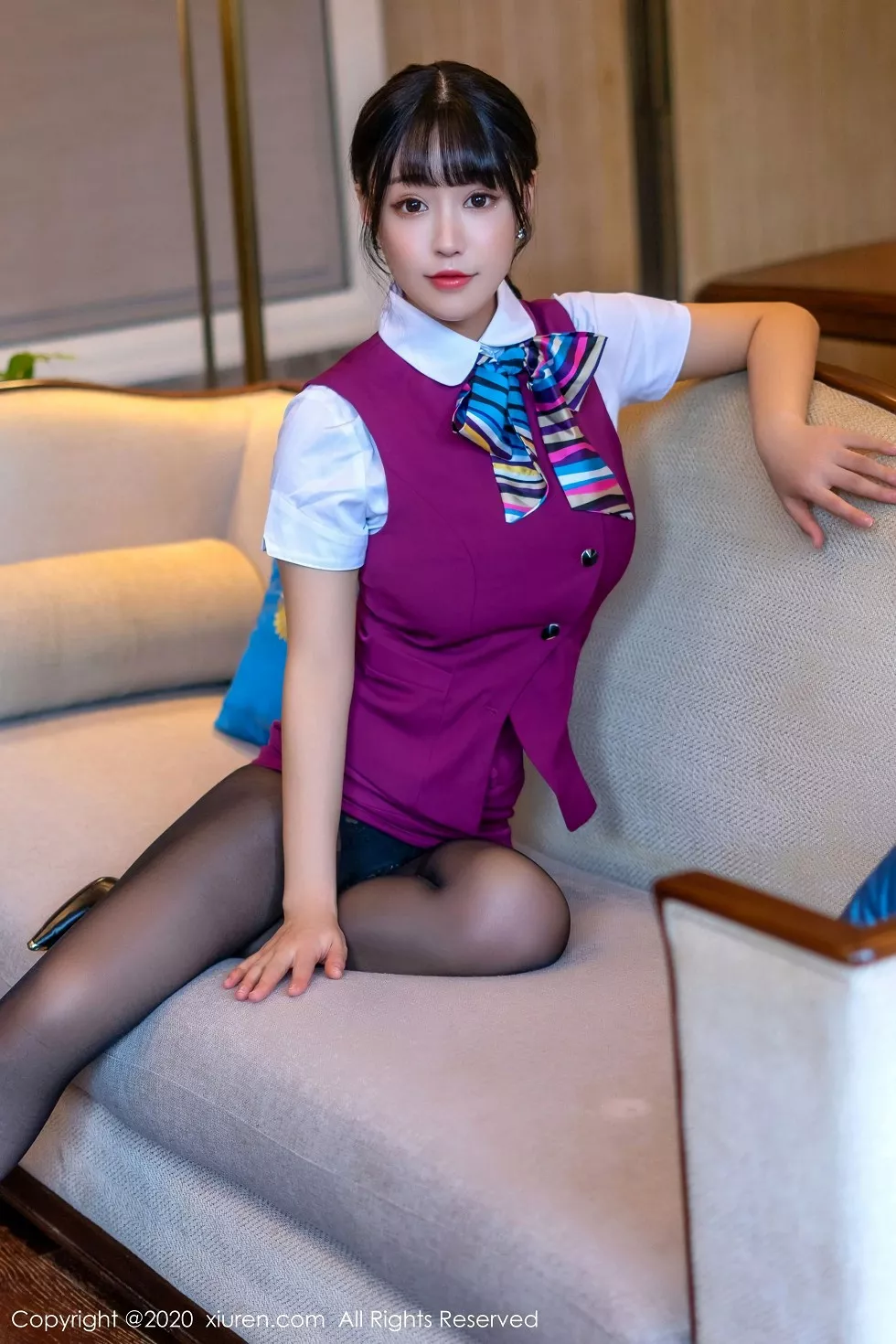 Xgyw.Org_XiuRen第2953期_女神朱可儿Flower西双版纳旅拍脱空乘制服秀豪乳翘臀撩人诱惑写真50P