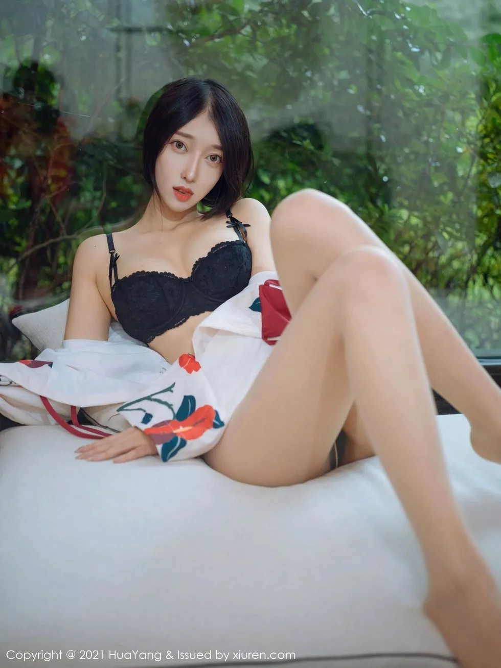 Xgyw.Org_[HuaYang花漾]Vol.347_模特玥儿玥er杭州旅拍古典和服下超薄肉丝裤袜秀翘臀诱惑写真43P
