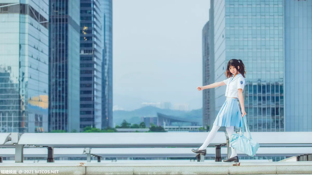Xgyw.Org_[喵糖映画]Vol.374_双马尾美少女天台上性感女子高中生服饰配白丝袜迷人写真20P