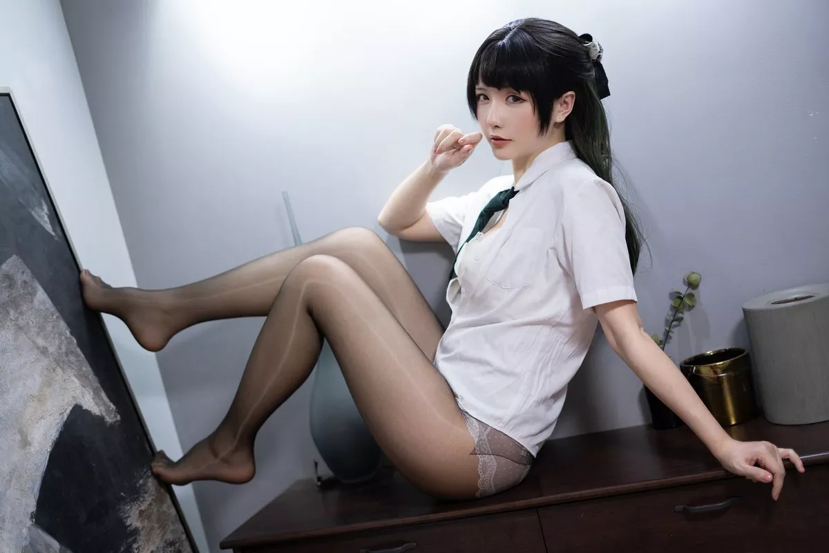 Xgyw.Org_Coser小姐姐星之迟迟绿色JK制服主题私房半脱露白色蕾丝内衣秀豪乳诱惑写真101P