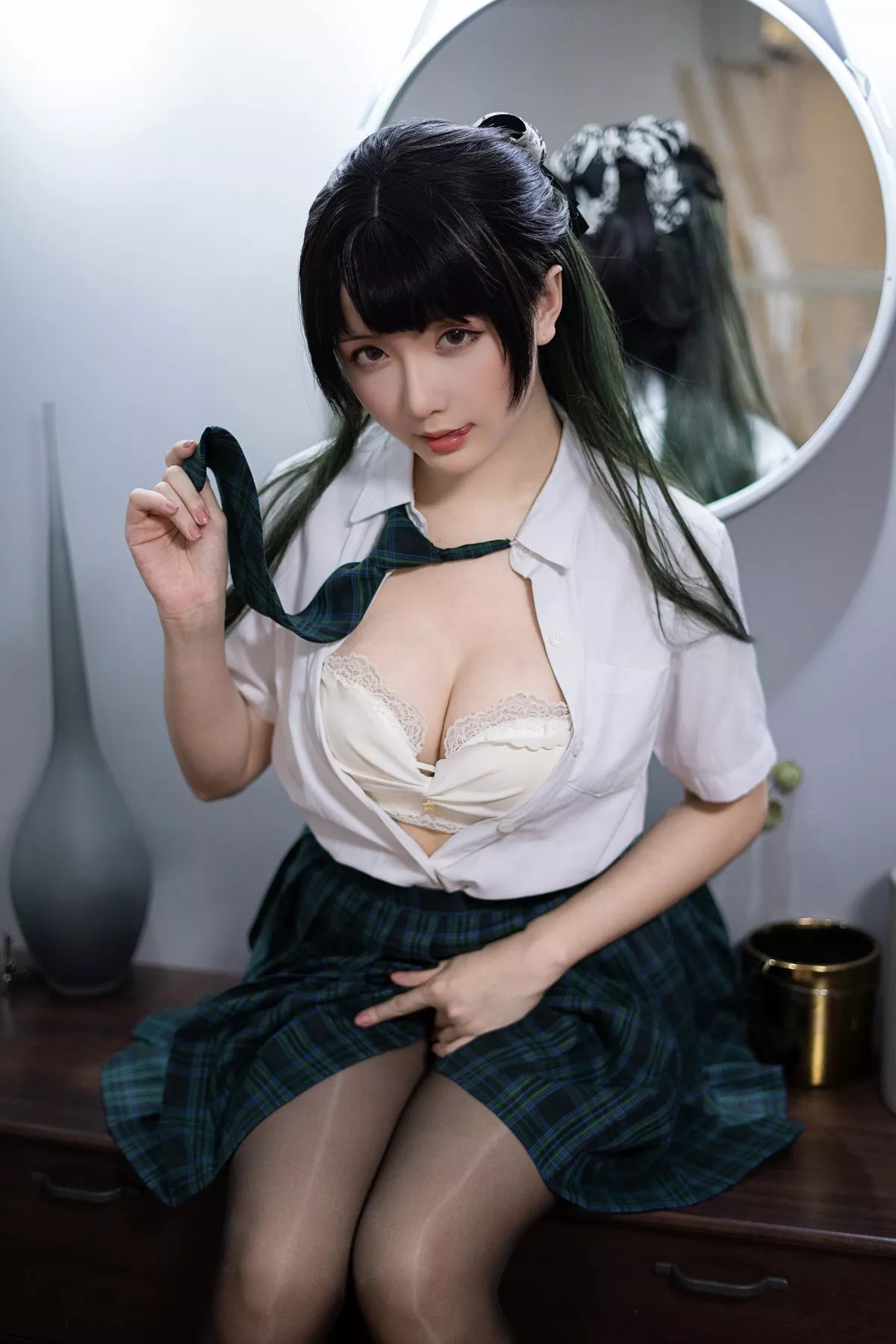 Xgyw.Org_Coser小姐姐星之迟迟绿色JK制服主题私房半脱露白色蕾丝内衣秀豪乳诱惑写真101P