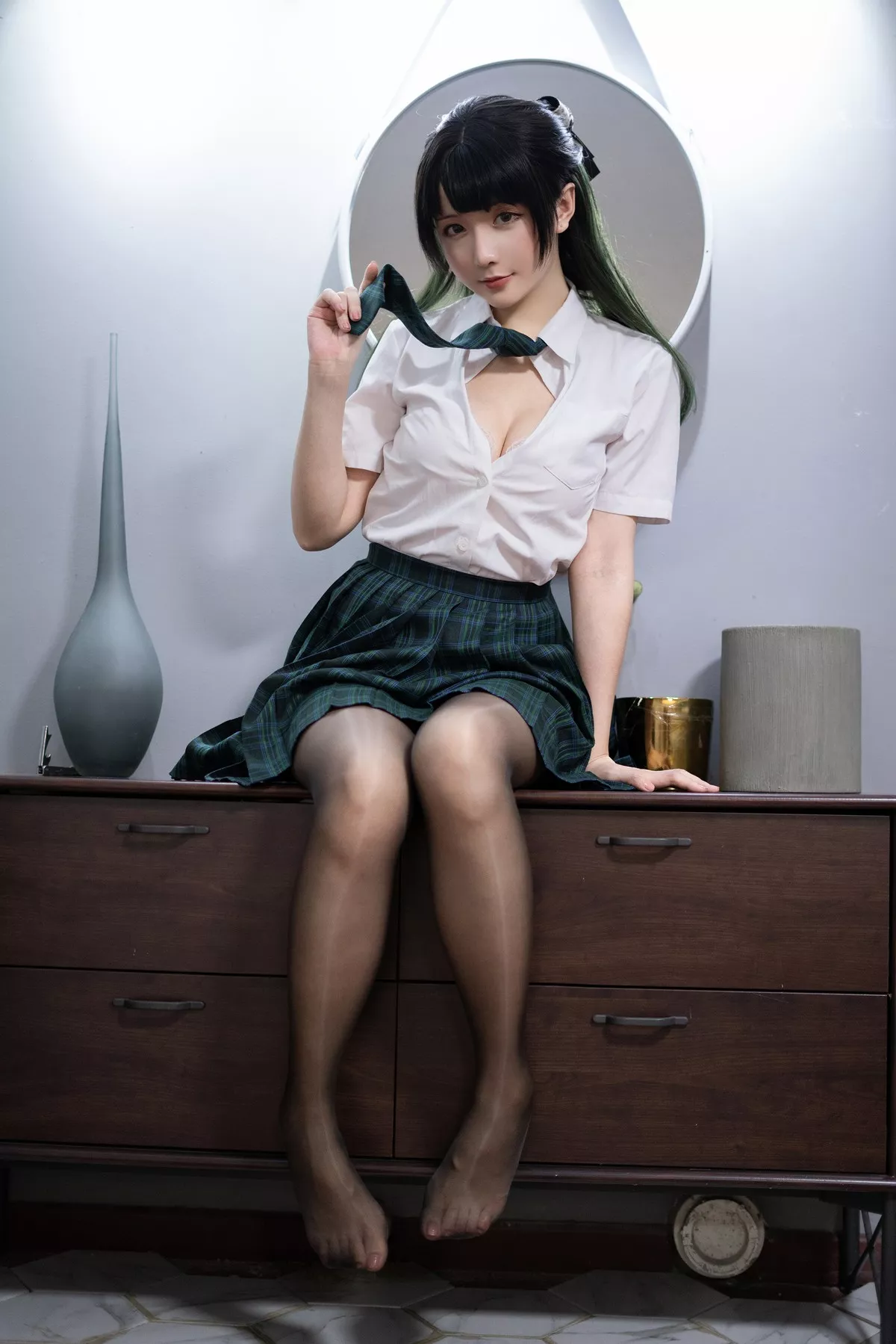 Xgyw.Org_Coser小姐姐星之迟迟绿色JK制服主题私房半脱露白色蕾丝内衣秀豪乳诱惑写真101P