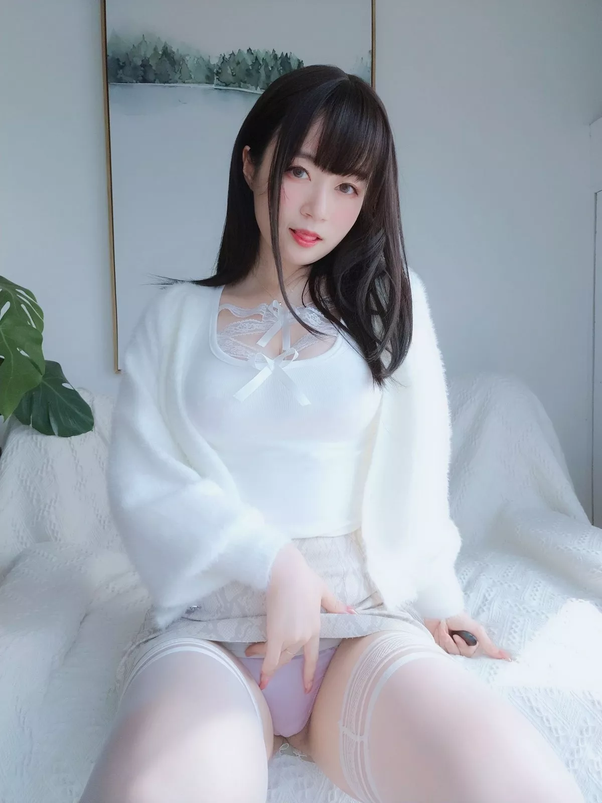 Xgyw.Org_Coser小姐姐白银81白蕾丝主题私房性感内衣配白丝袜秀完美身材诱惑写真106P