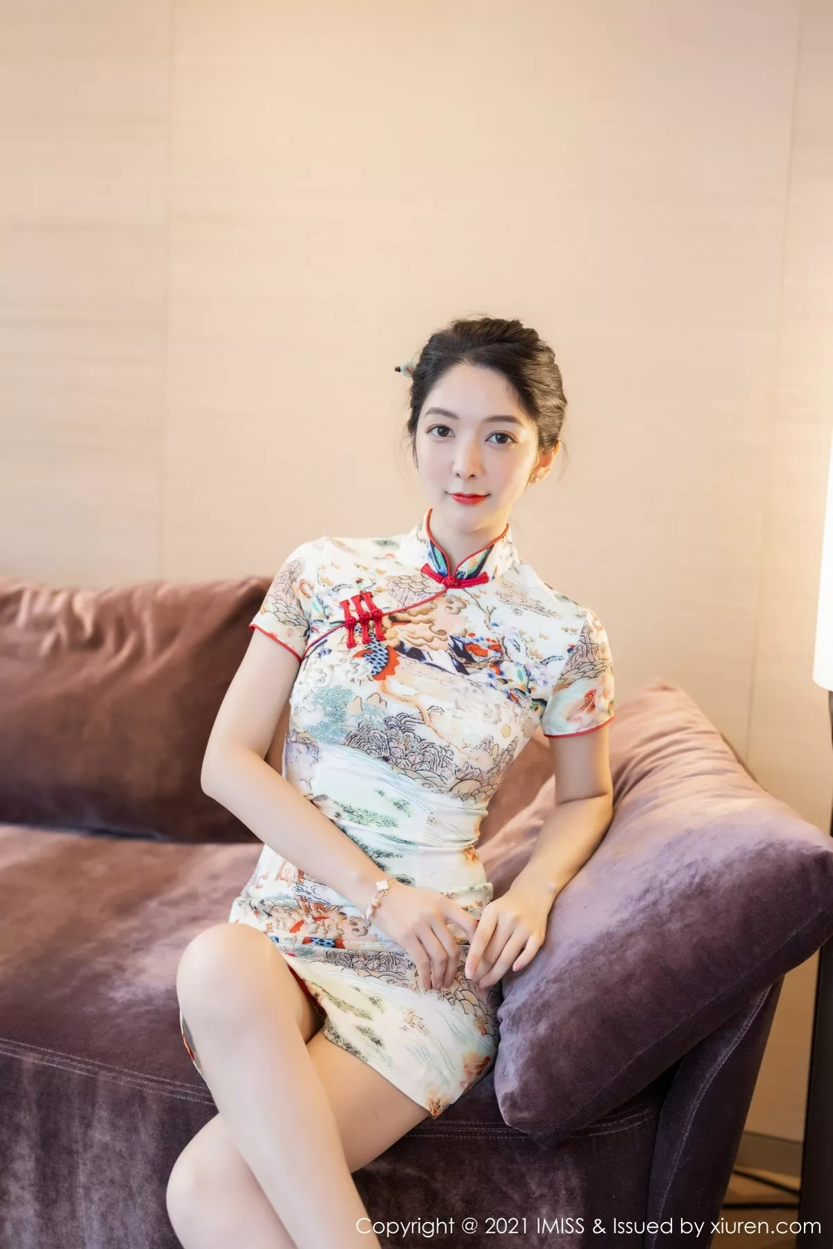 Xgyw.Org_[IMISS爱蜜社]Vol.593_女神Angela00私房脱古韵旗袍露性感内衣秀完美身材诱惑写真41P