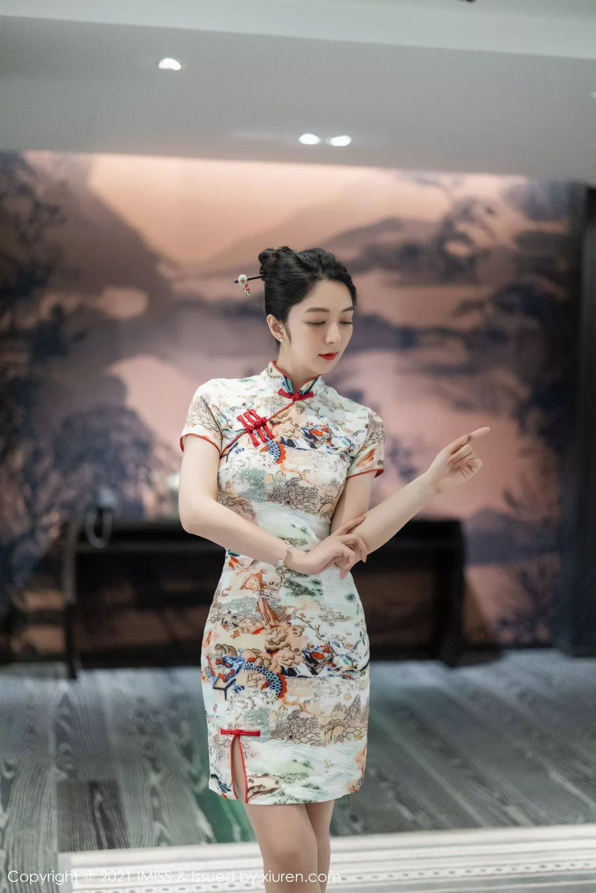 Xgyw.Org_[IMISS爱蜜社]Vol.593_女神Angela00私房脱古韵旗袍露性感内衣秀完美身材诱惑写真41P