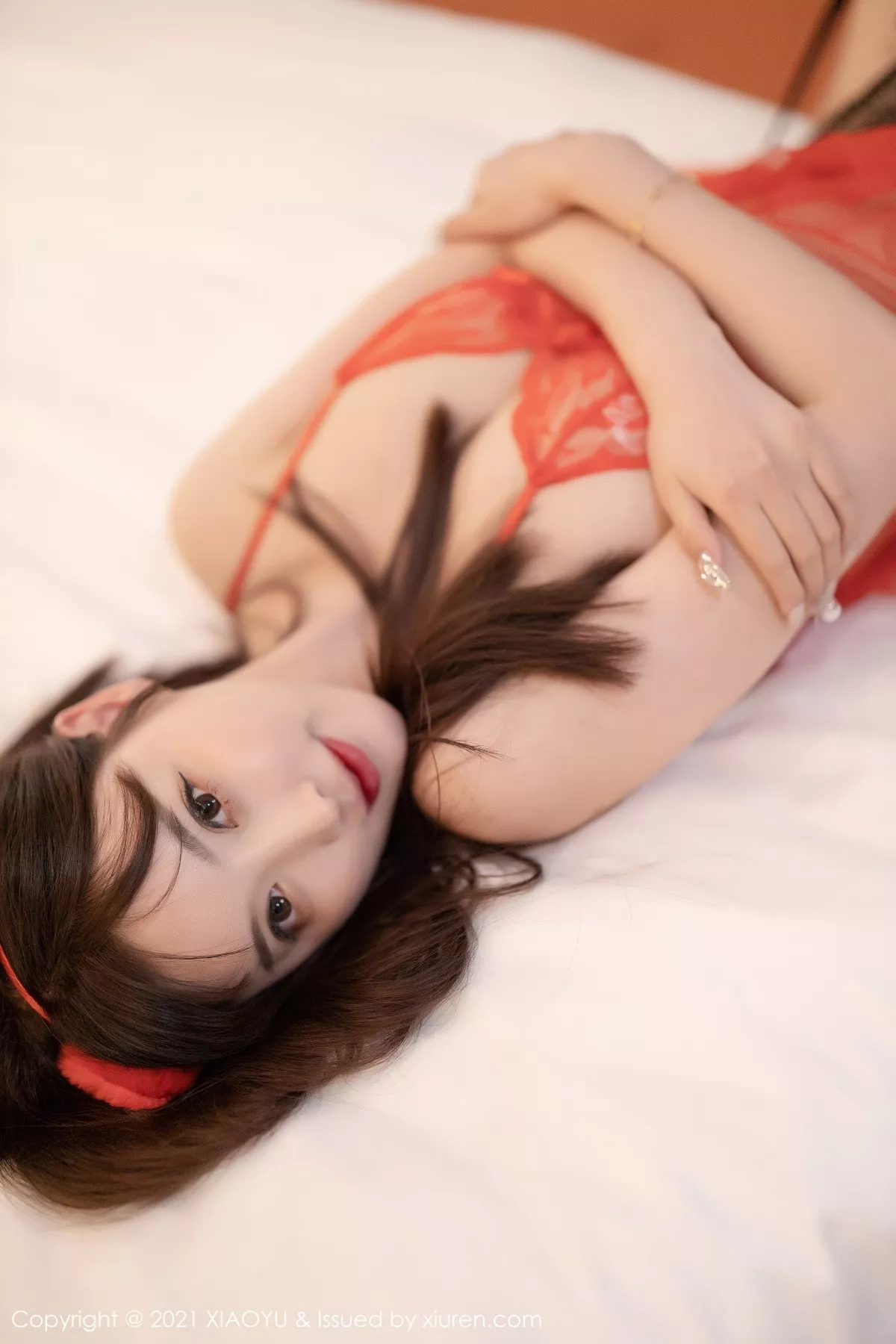 Xgyw.Org_[XiaoYu画语界]Vol.543_女神杨晨晨sugar私房镂空吊裙配黑丝吊袜秀完美身材诱惑写真72P