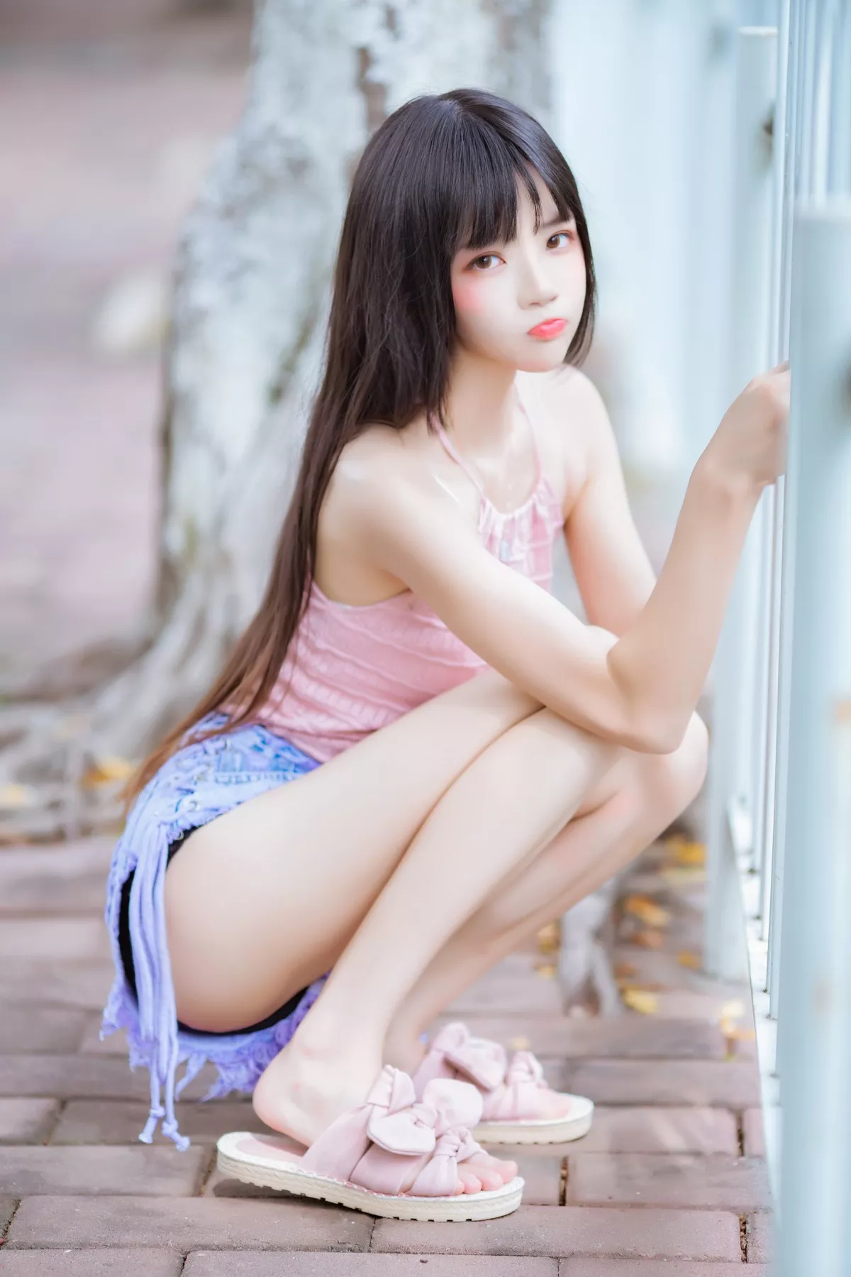 Xgyw.Org_COS萝莉风桜桃喵清新主题户外粉色服饰+清纯连身裙秀完美身材迷人写真48P