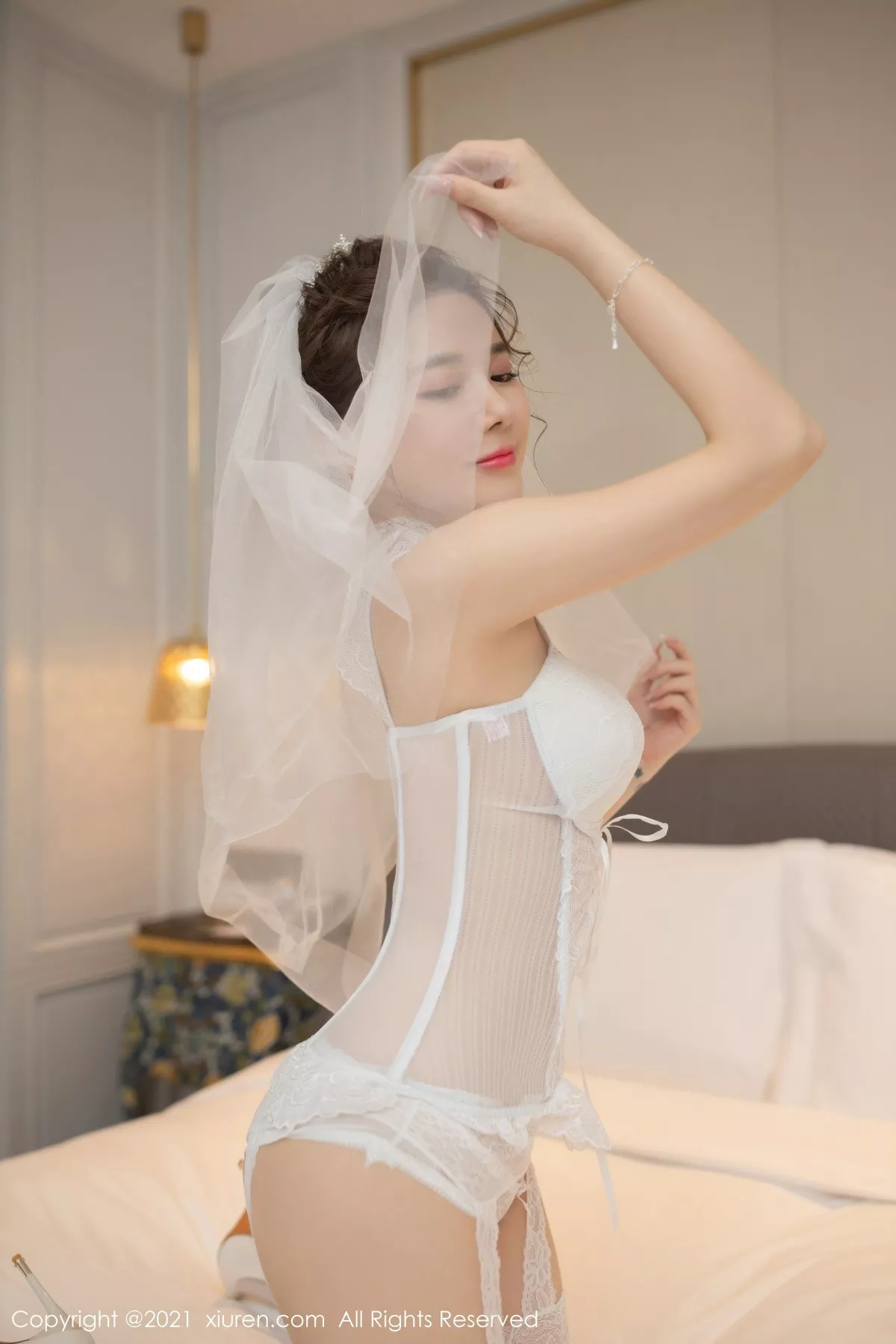 Xgyw.Org_XiuRen第3538期_嫩模鱼子酱Fish新娘婚纱主题情趣内衣配蕾丝吊袜完美诱惑写真72P