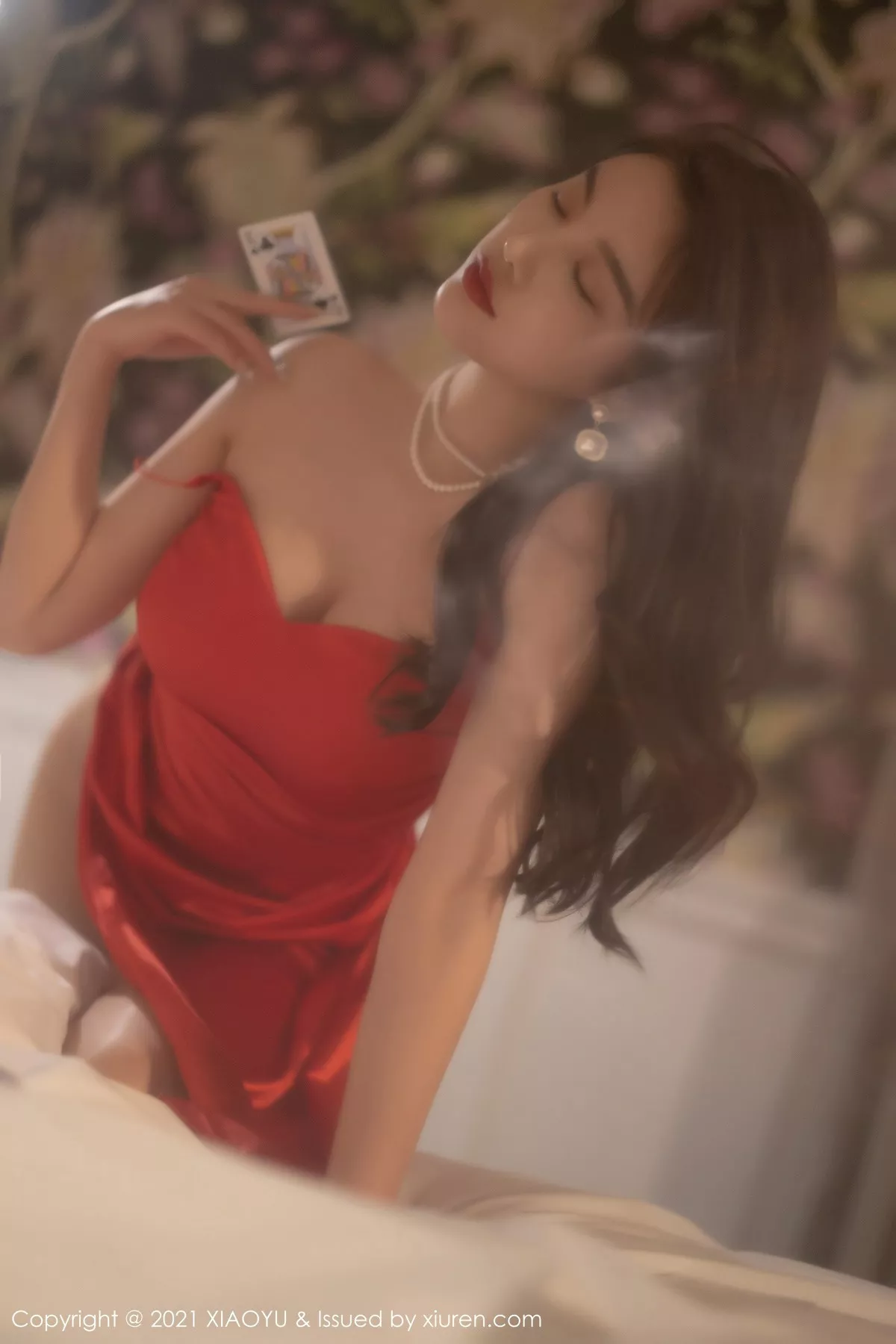 Xgyw.Org_[XiaoYu画语界]Vol.582_女神杨晨晨sugar荷官女郎主题低胸吊裙配超薄肉丝诱惑写真94P