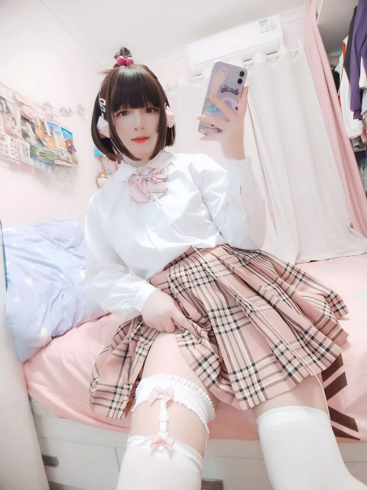 Xgyw.Org_二次元美女古川kagura白丝JK主题私房性感白衬衣配格子裙秀美腿诱惑写真41P