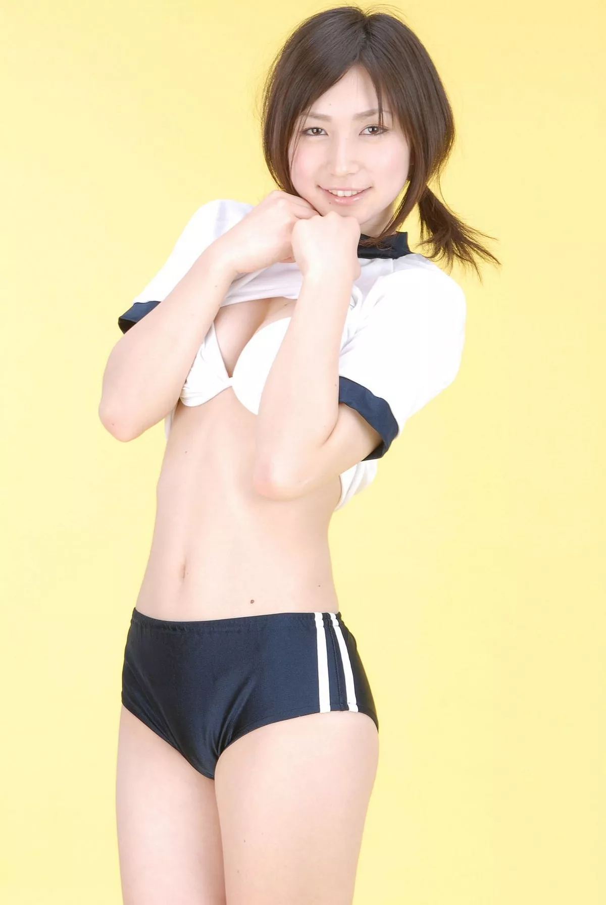 Xgyw.Org_日本美女石井香织棚拍系列主题牛仔短裙+性感内衣系列+私房运动内衣迷人写真120P