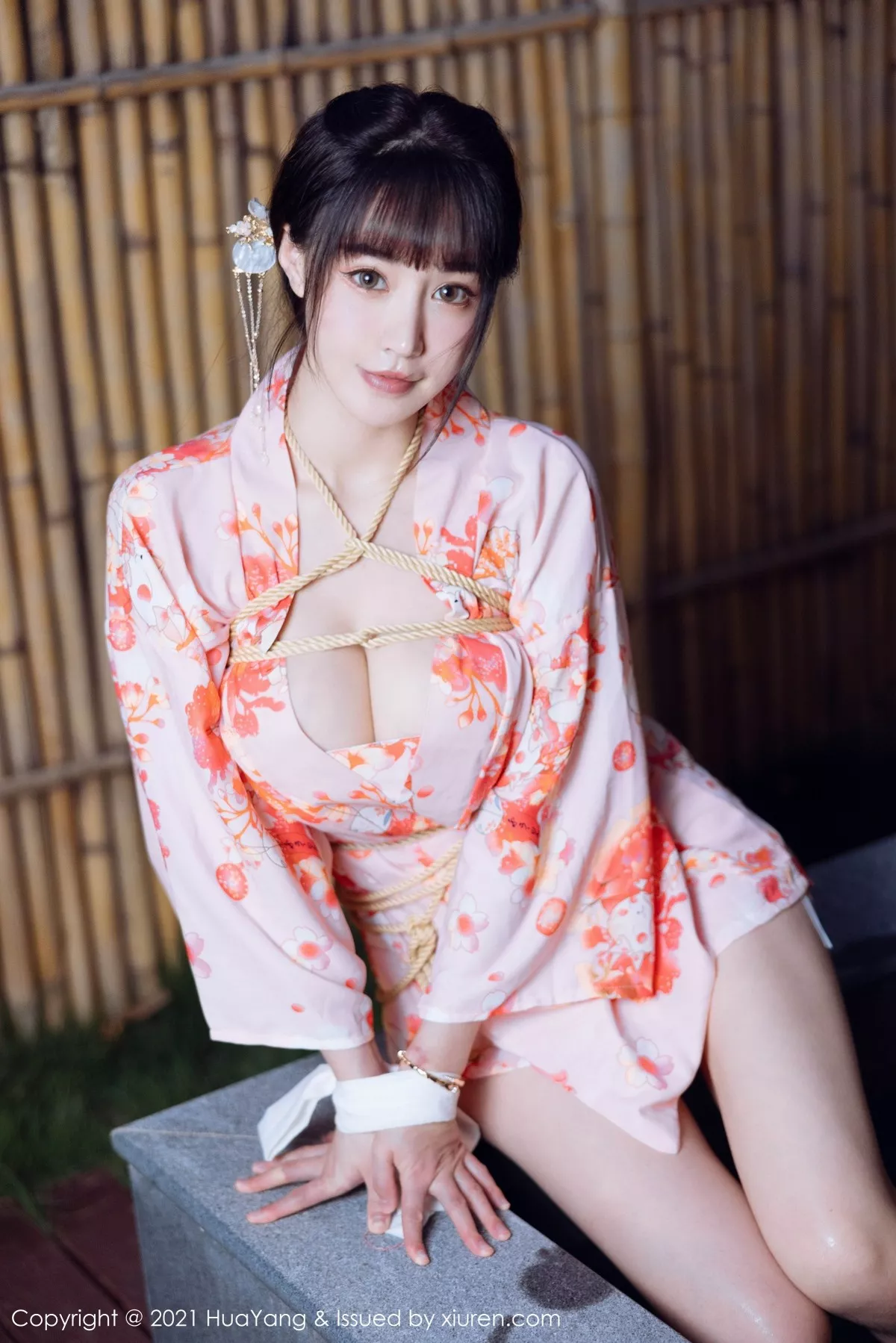 Xgyw.Org_[HuaYang花漾]Vol.463_女神朱可儿Flower成都旅拍温泉内情趣捆绑露豪乳火辣诱惑写真61P