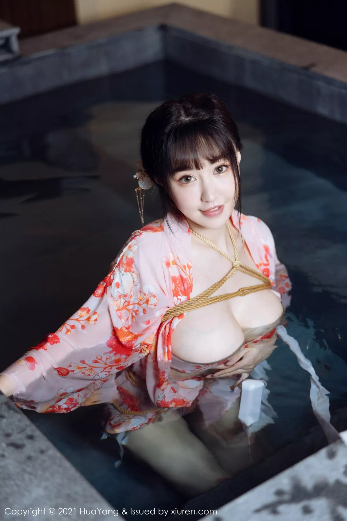 Xgyw.Org_[HuaYang花漾]Vol.463_女神朱可儿Flower成都旅拍温泉内情趣捆绑露豪乳火辣诱惑写真61P