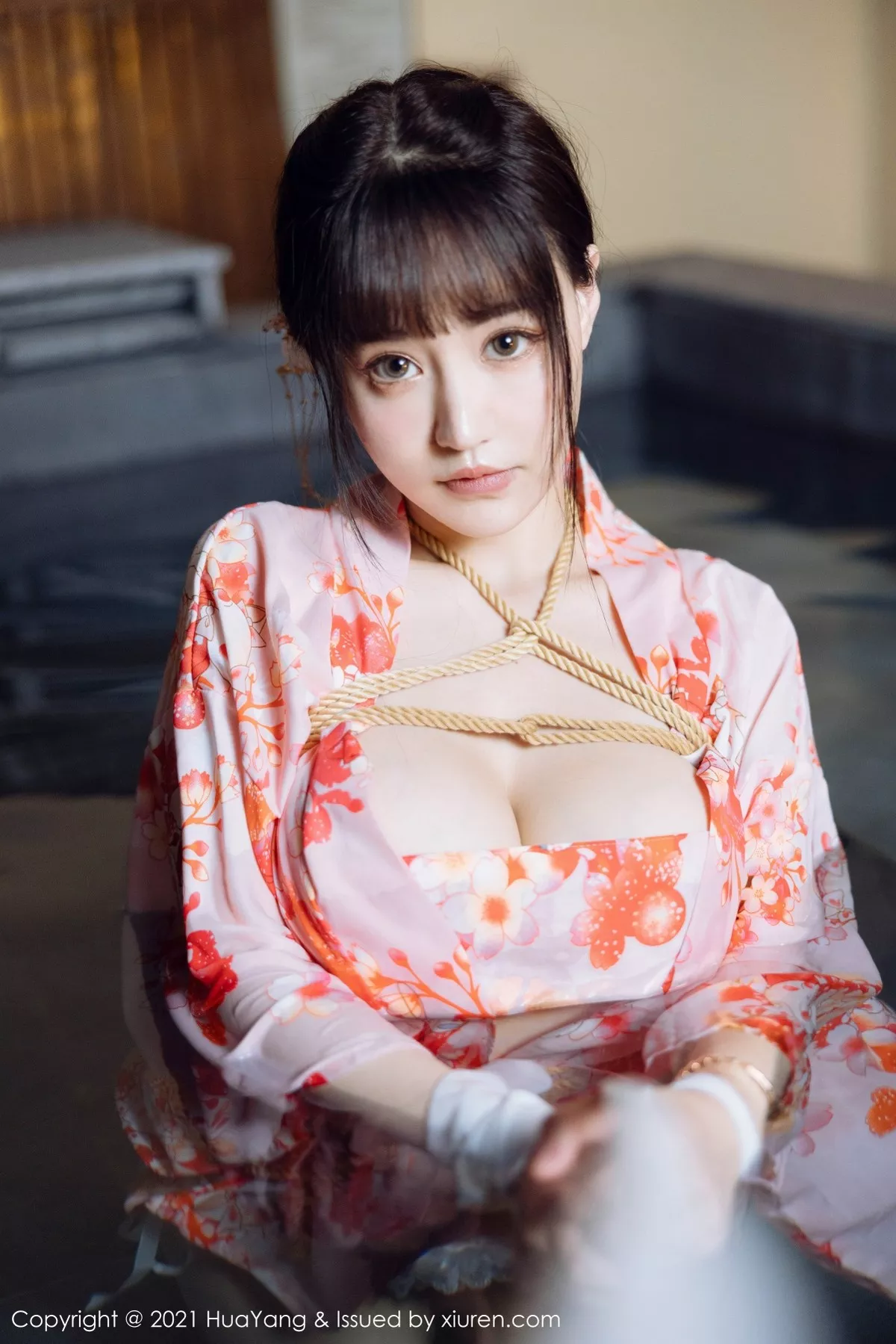 Xgyw.Org_[HuaYang花漾]Vol.463_女神朱可儿Flower成都旅拍温泉内情趣捆绑露豪乳火辣诱惑写真61P