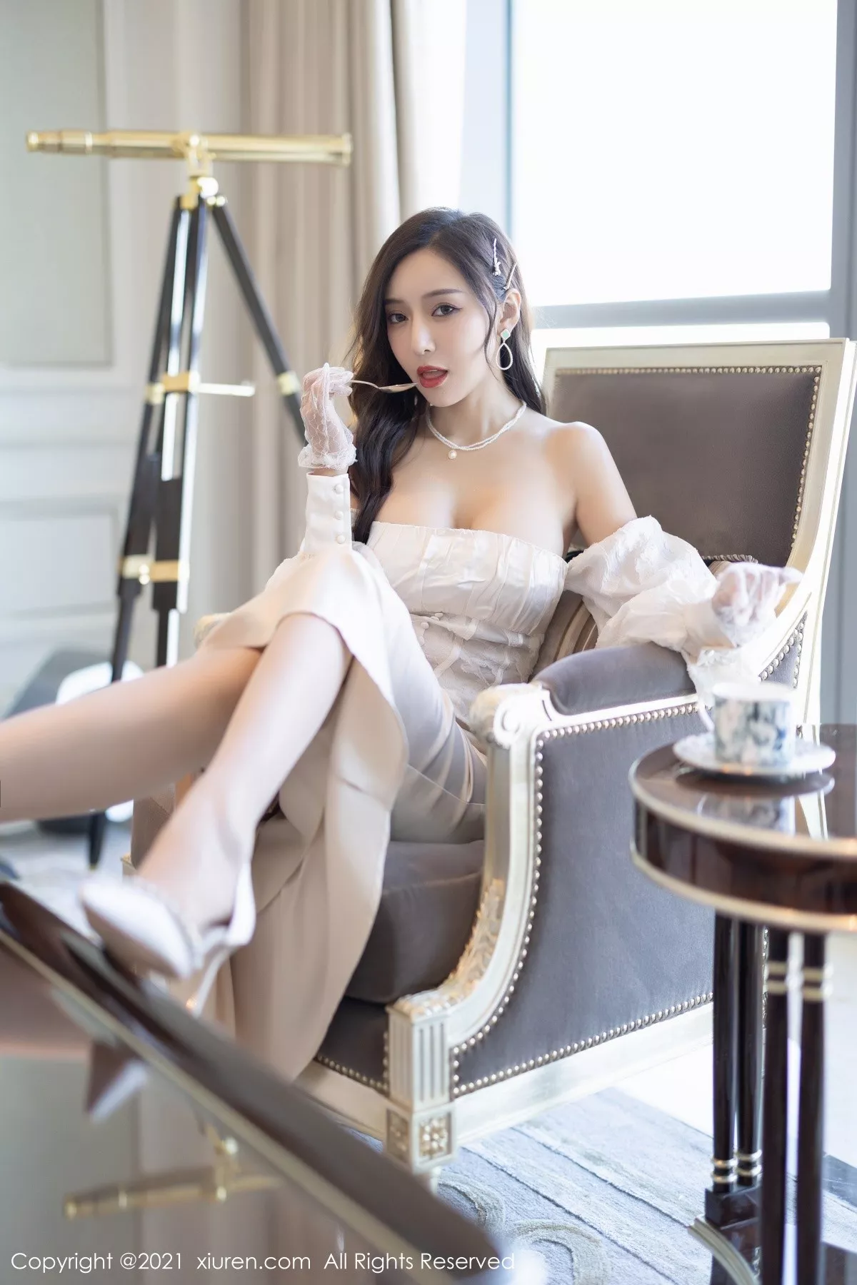 Xgyw.Org_XiuRen第4136期_女神王馨瑶yanni深圳旅拍百变多姿服饰秀完美身材撩人诱惑写真97P
