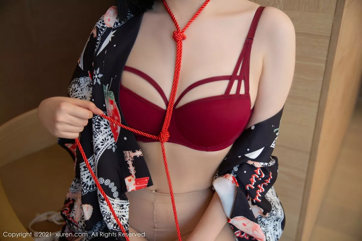 Xgyw.Org_XiuRen第4313期_模特一颗甜蛋黄a私房魅力日式和服情趣人体盛宴撩人诱惑写真81P
