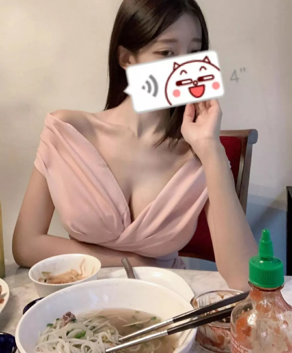 Xgyw.Org_网络美女薇薇微信朋友圈资源合集私房性感连身裙系列秀魔鬼身材迷人诱惑写真297P