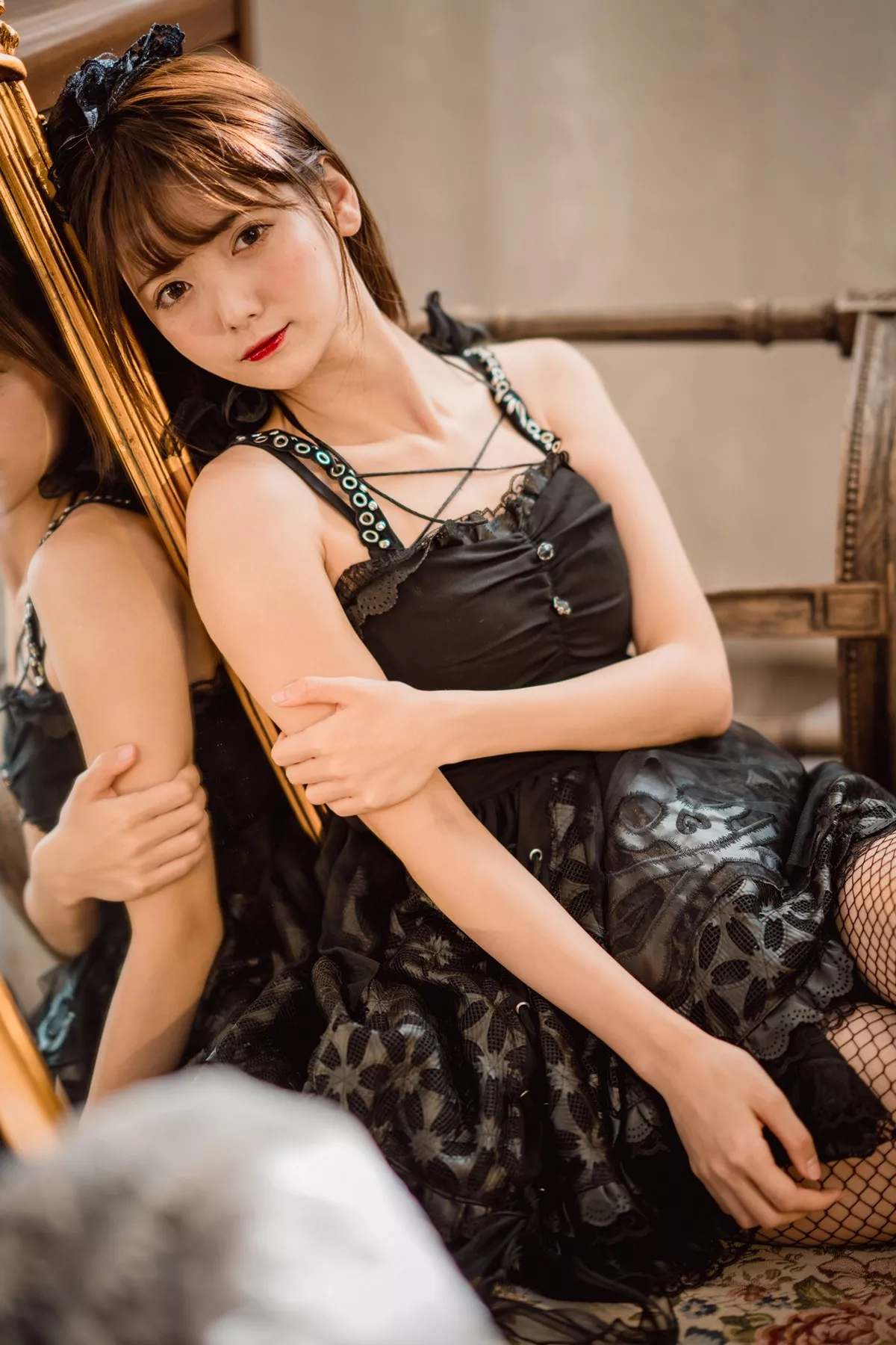 Xgyw.Org_网络美女陆卿卿Lo娘等6套合集主题私房性感服饰秀完美身材迷人诱惑写真61P
