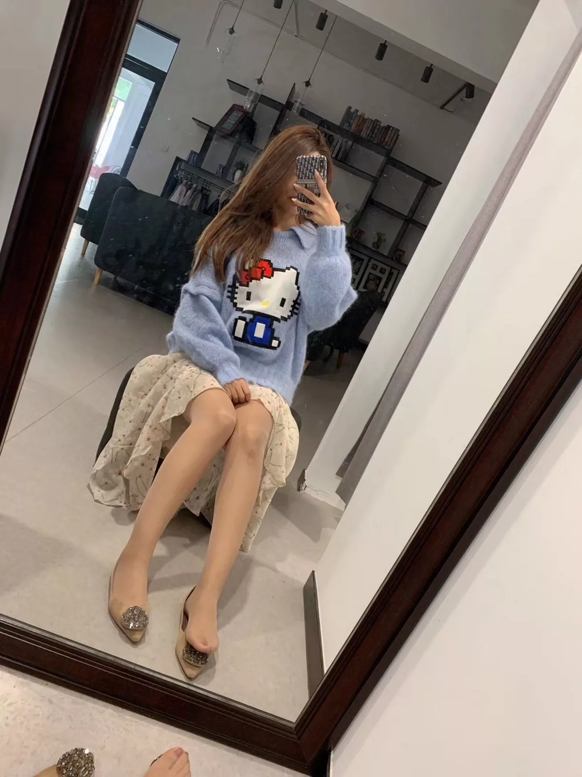 Xgyw.Org_网络美女玛丽莲仙宝宝微信朋友圈丝足主题精选自拍系列性感服饰秀美腿玉足写真150P