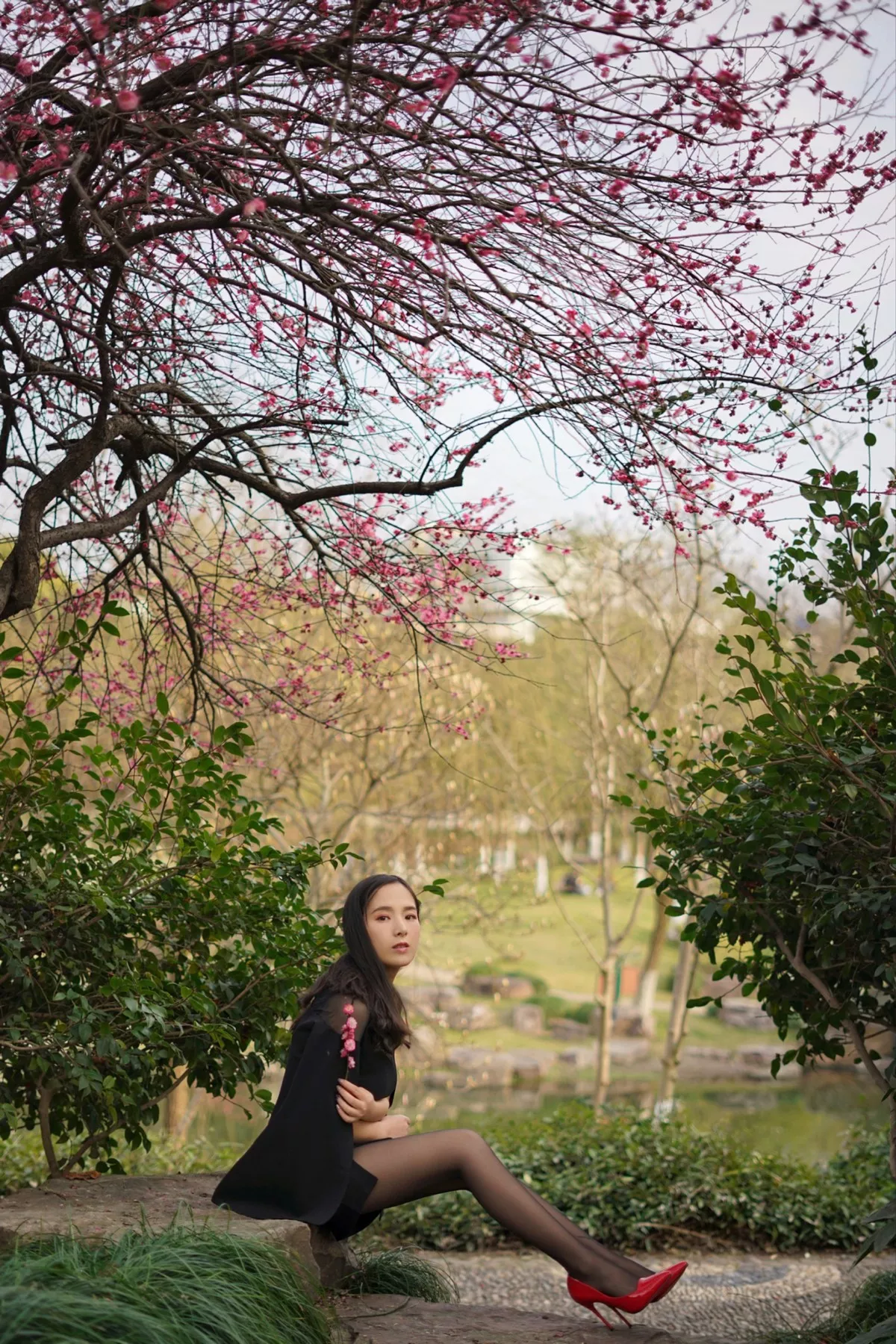 Xgyw.Org_网络美女辣妈女神VIP会员订阅系列清爽户外+私房性感服饰秀完美身材诱惑写真120P