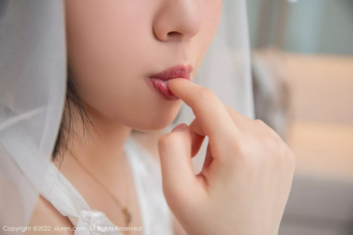 Xgyw.Org_XiuRen第4530_模特一颗甜蛋黄a结婚纪念日主题薄透服饰秀惹火身材诱惑写真81P