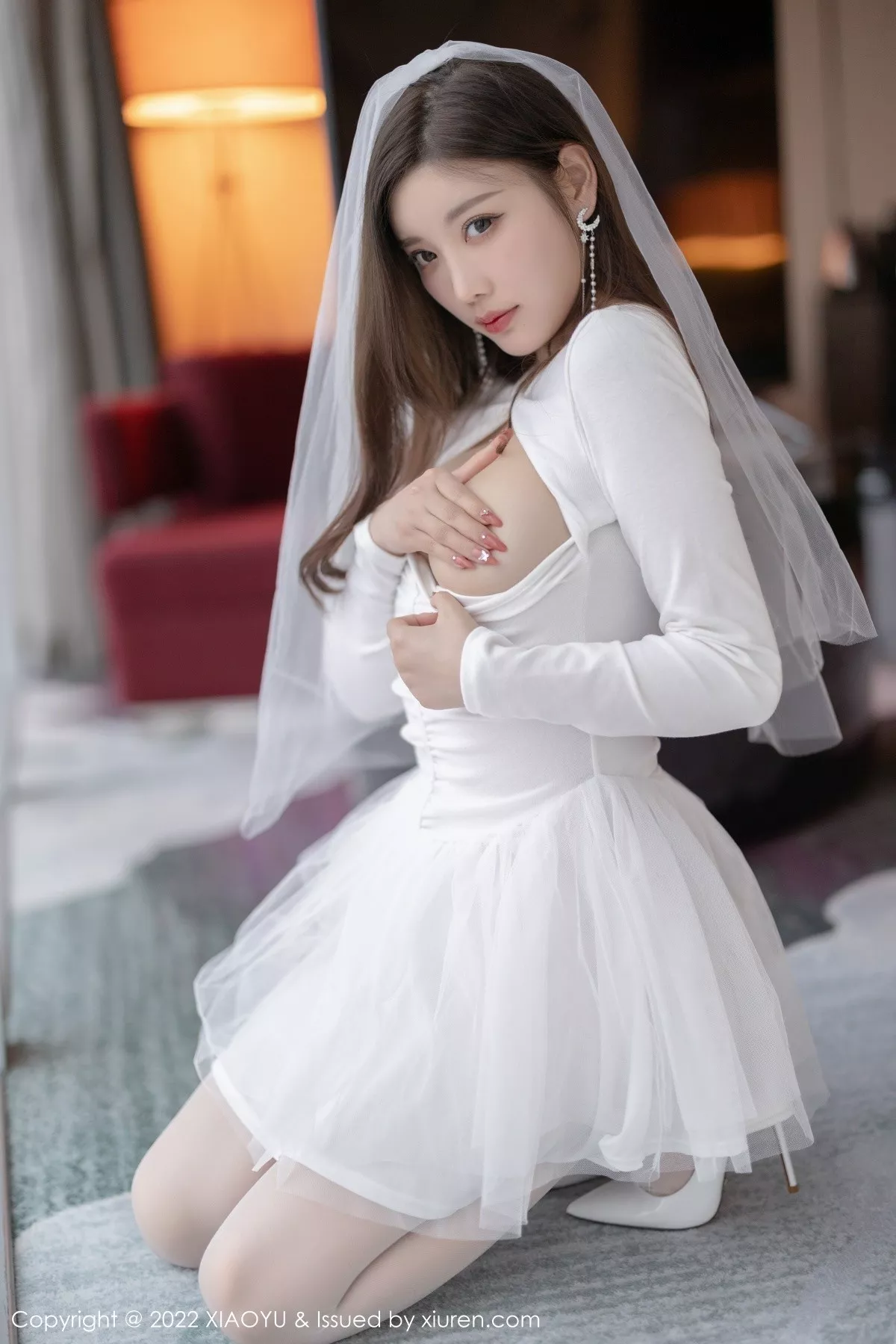 Xgyw.Org_[XiaoYu画语界]Vol.739_女神杨晨晨Yome性感白色婚纱配白丝袜秀完美身材惹火诱惑写真72P
