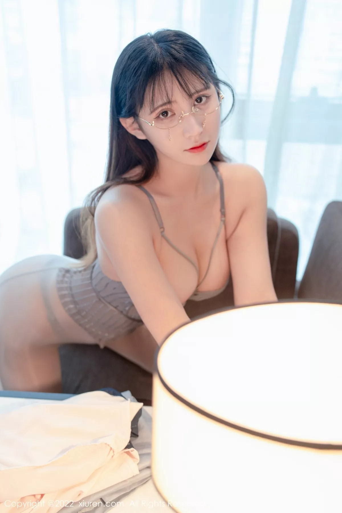 Xgyw.Org_XiuRen第4808期_模特久久Aimee私房灰色露胸内衣配灰丝袜秀丰满身材诱惑写真67P