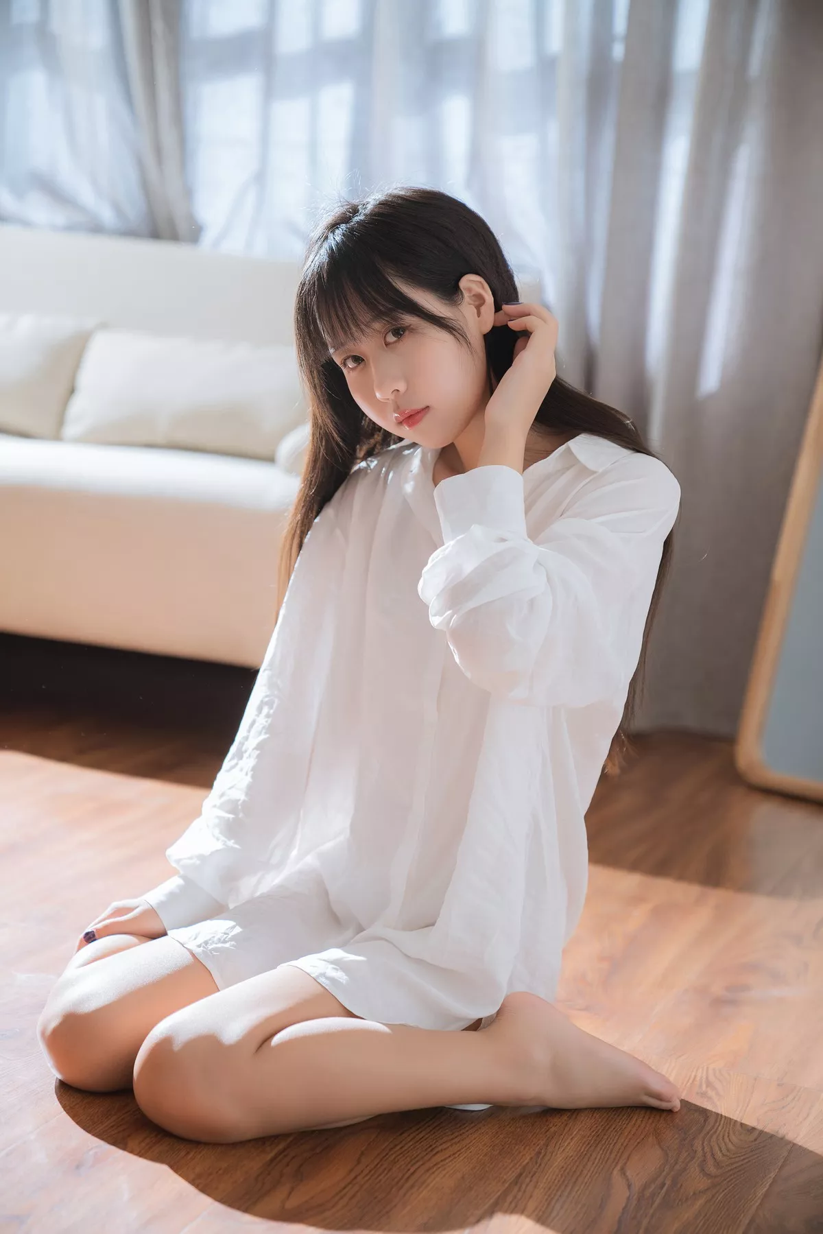 Xgyw.Org_阳光美少女萌芽儿o0浴缸主题私房浴室性感白色薄透服饰配蕾丝内衣湿身诱惑写真72P