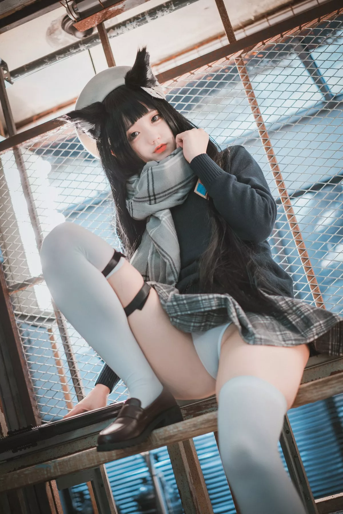 Xgyw.Org_[DJAWA]No.011_模特Jenny_Type95 Pure White Graduation主题撩百褶裙秀翘臀写真33P