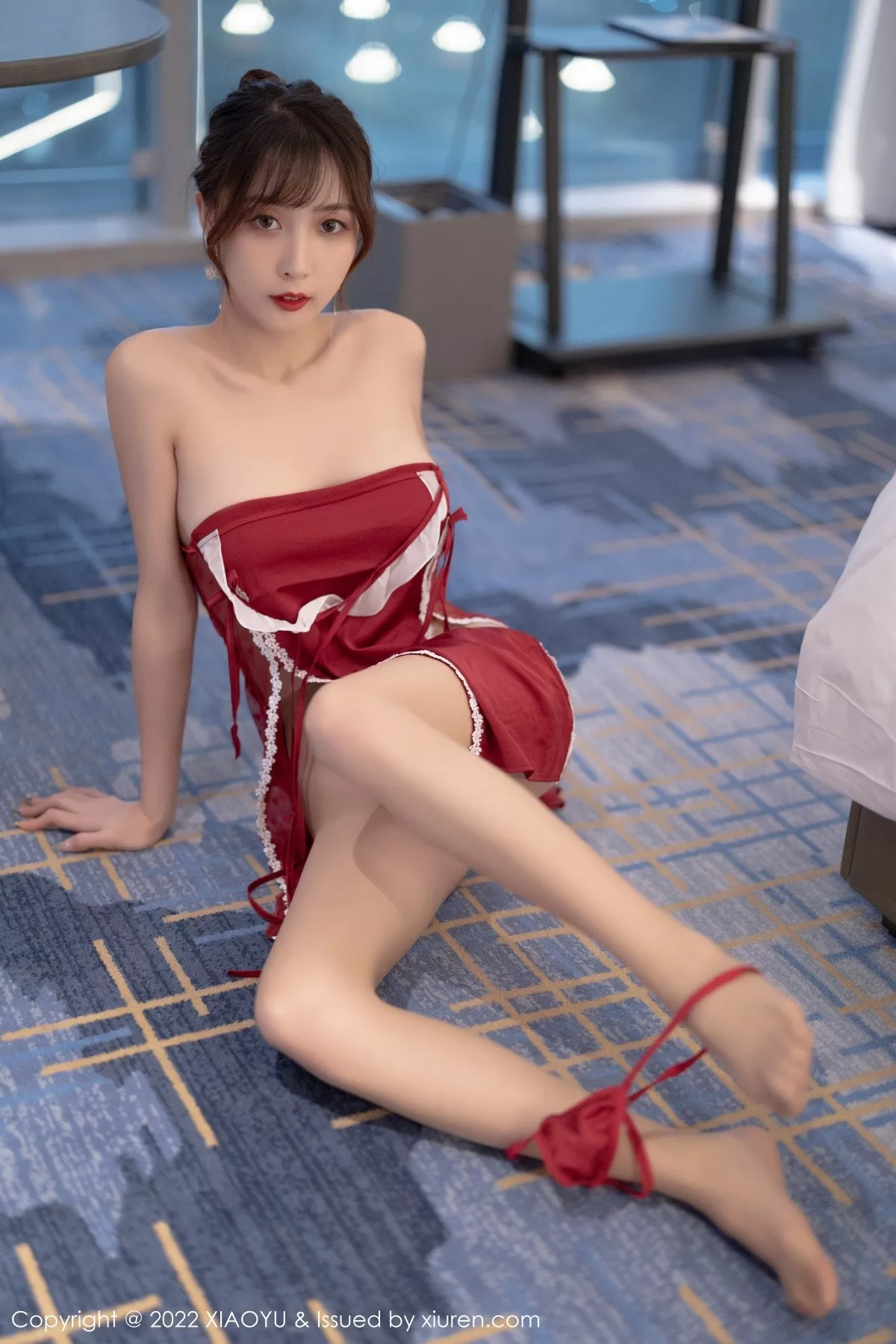 Xgyw.Org_[XiaoYu画语界]Vol.769_模特林星阑性感红色露肩服饰配无内肉丝秀完美身材诱惑写真85P