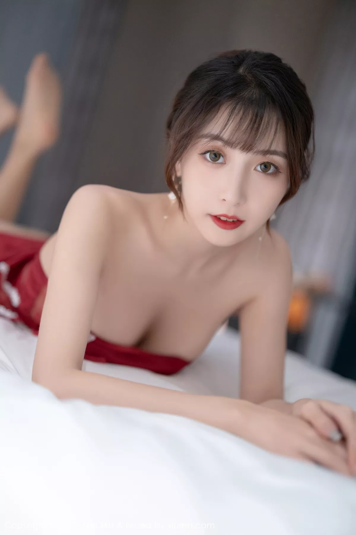Xgyw.Org_[XiaoYu画语界]Vol.769_模特林星阑性感红色露肩服饰配无内肉丝秀完美身材诱惑写真85P