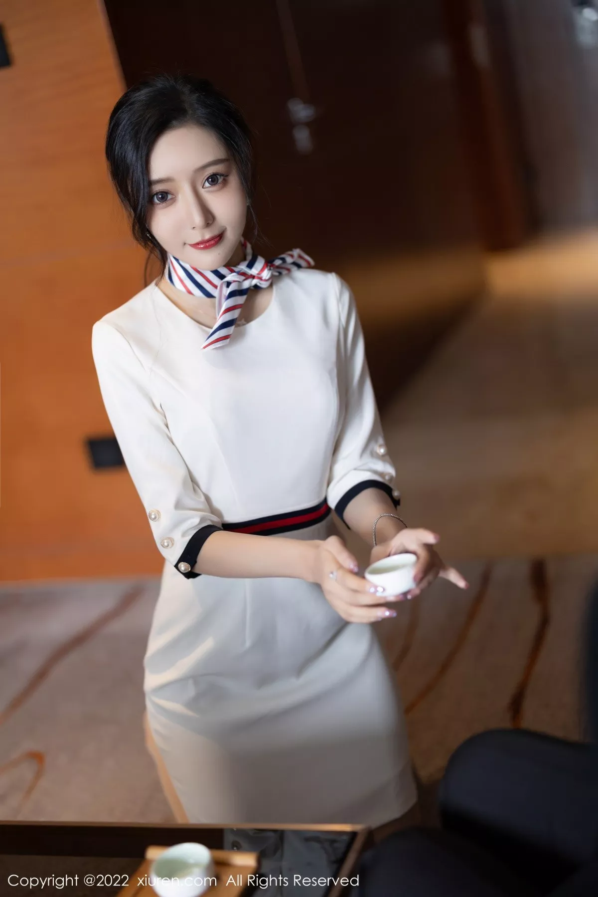 Xgyw.Org_XiuRen第4963期_女神王馨瑶yanni白色连衣短裙露红色内衣配原色丝袜诱惑写真71P