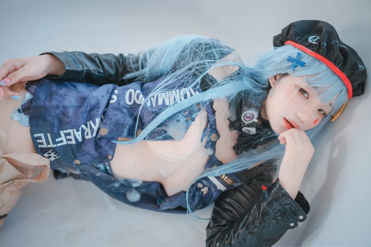 Xgyw.Org_[DJAWA]No.043_模特Mimmi_Girls Frontline主题短裙下性感丁字裤秀翘臀诱惑写真244P