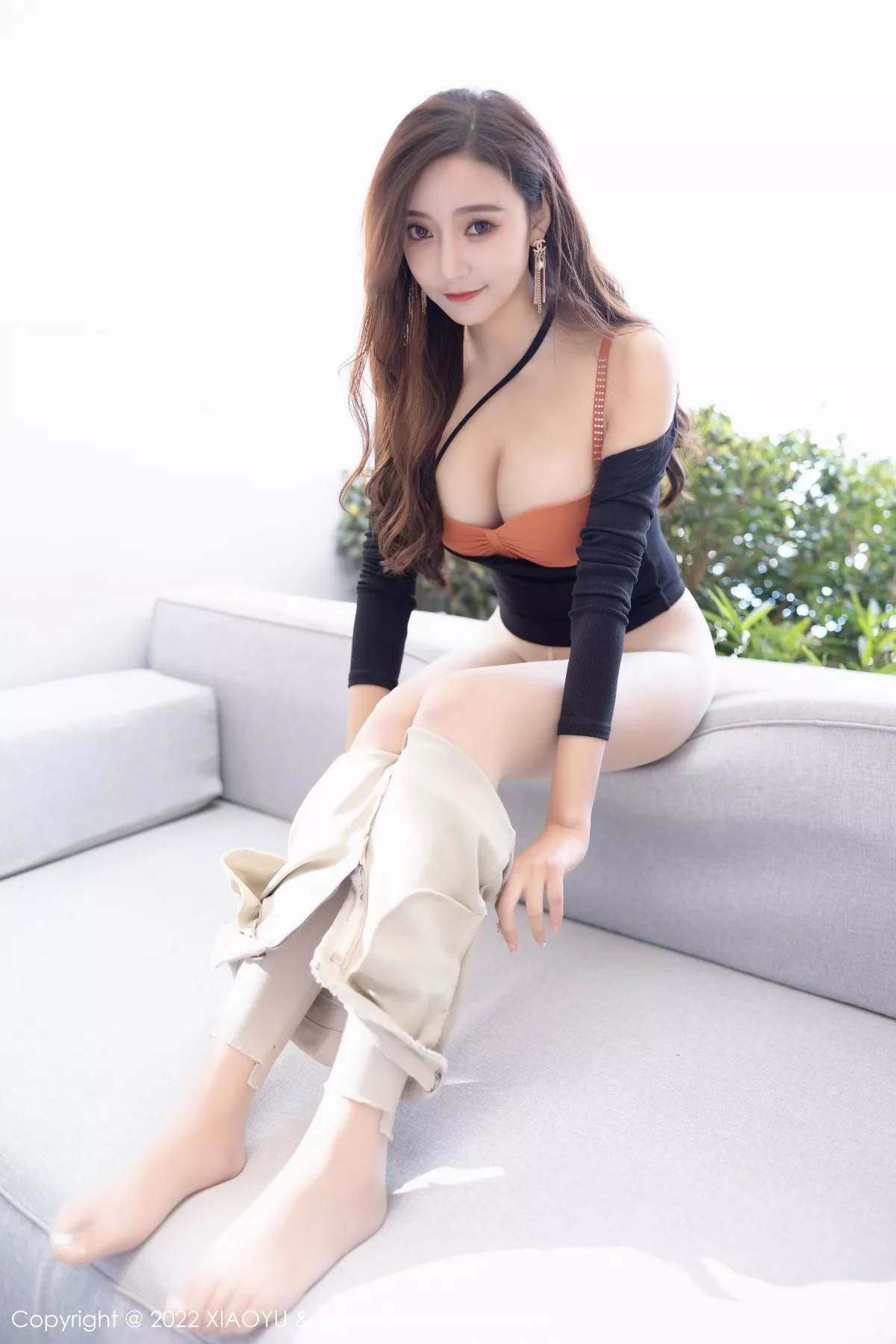 Xgyw.Org_[XiaoYu画语界]Vol.762_女神王馨瑶yanni惠州旅拍户外半脱露橙色内衣原色丝袜诱惑写真63P