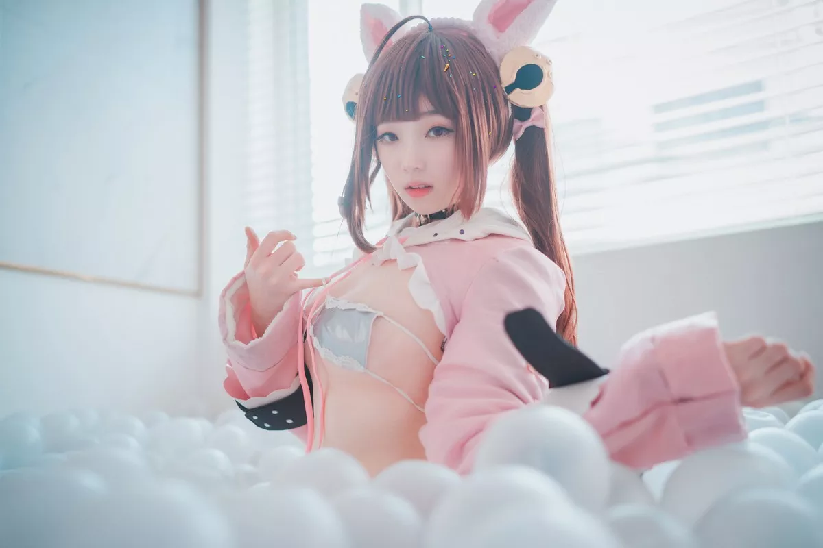 Xgyw.Org_[DJAWA]No.002_韩国美女BamBi_Candy Jelly Love主题性感丁字裤秀翘臀诱惑写真46P