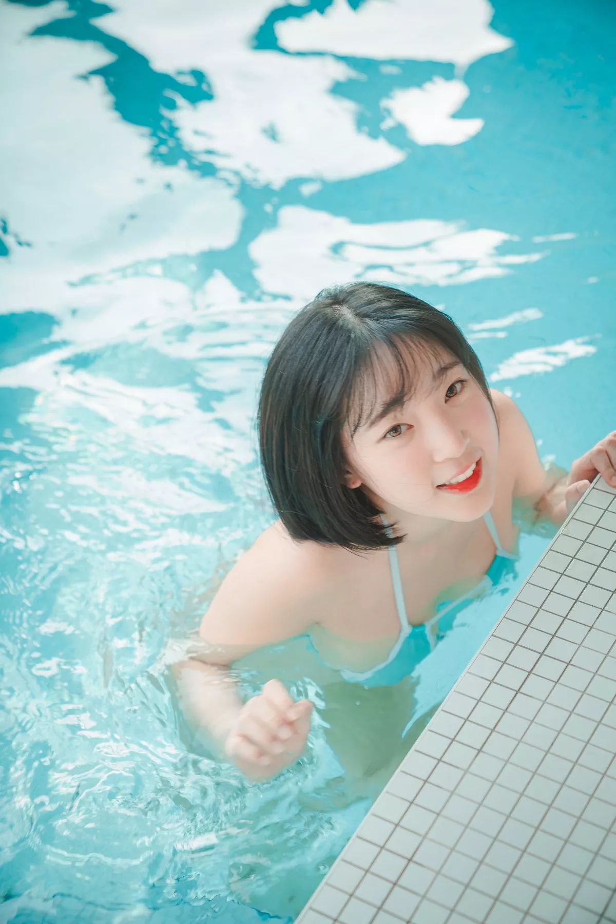 Xgyw.Org_[DJAWA]No.081_模特Kang_Inkyung - Poolsid主题泳池性感比基尼系列完美诱惑写真62P