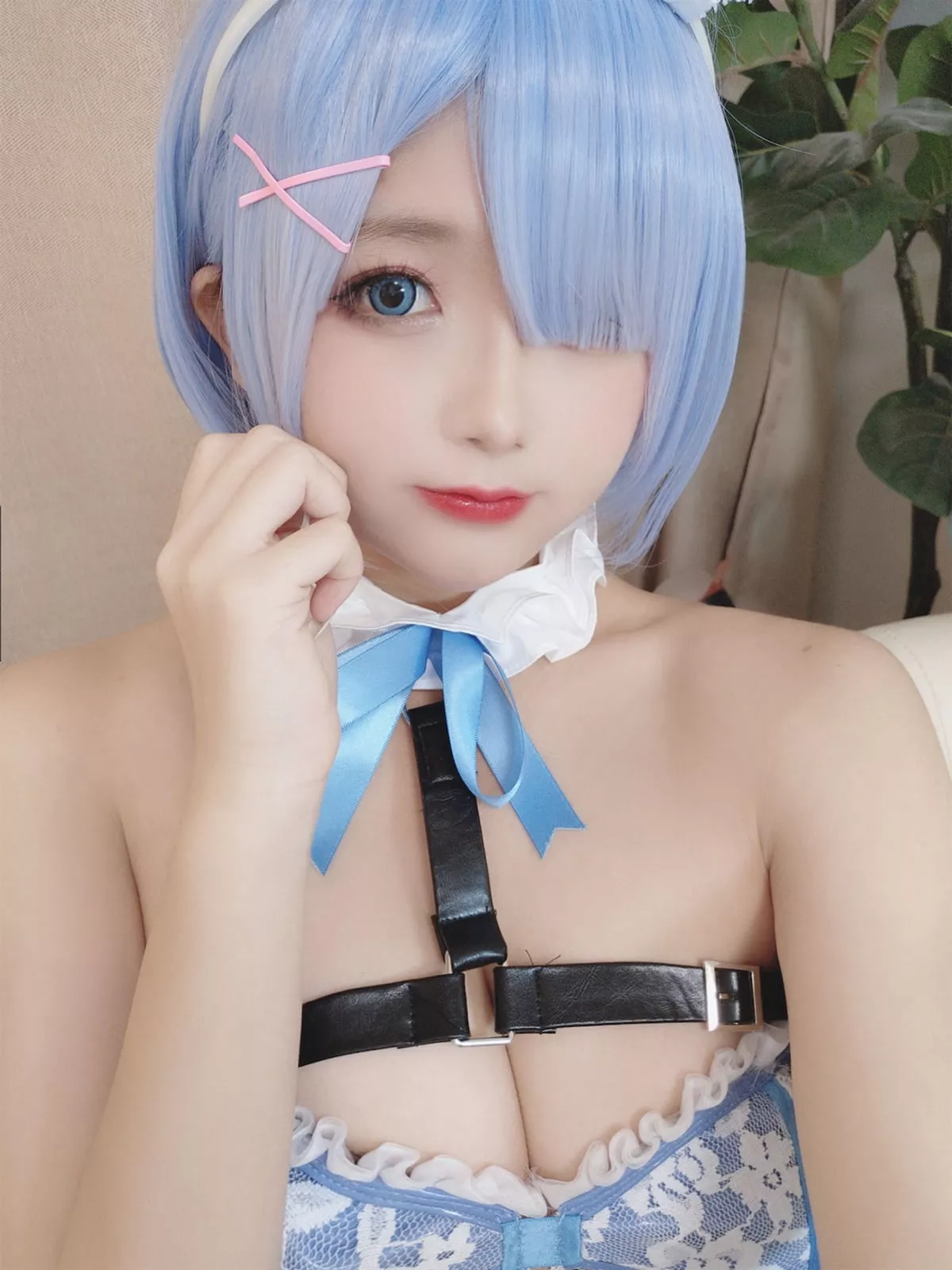 Xgyw.Org_Cosplay美女日奈娇蕾姆蓝色护士主题私房性感护士装秀豪乳翘臀撩人诱惑写真88P