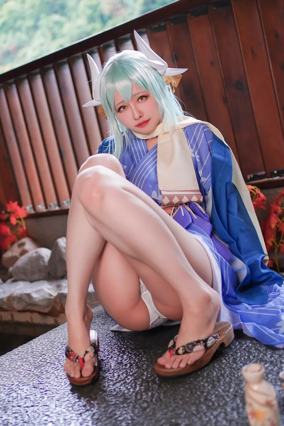 Xgyw.Org_Coser美女Arty亚缇Kiyohime主题温泉边半脱露白色蕾丝内衣秀豪乳翘臀诱惑写真48P