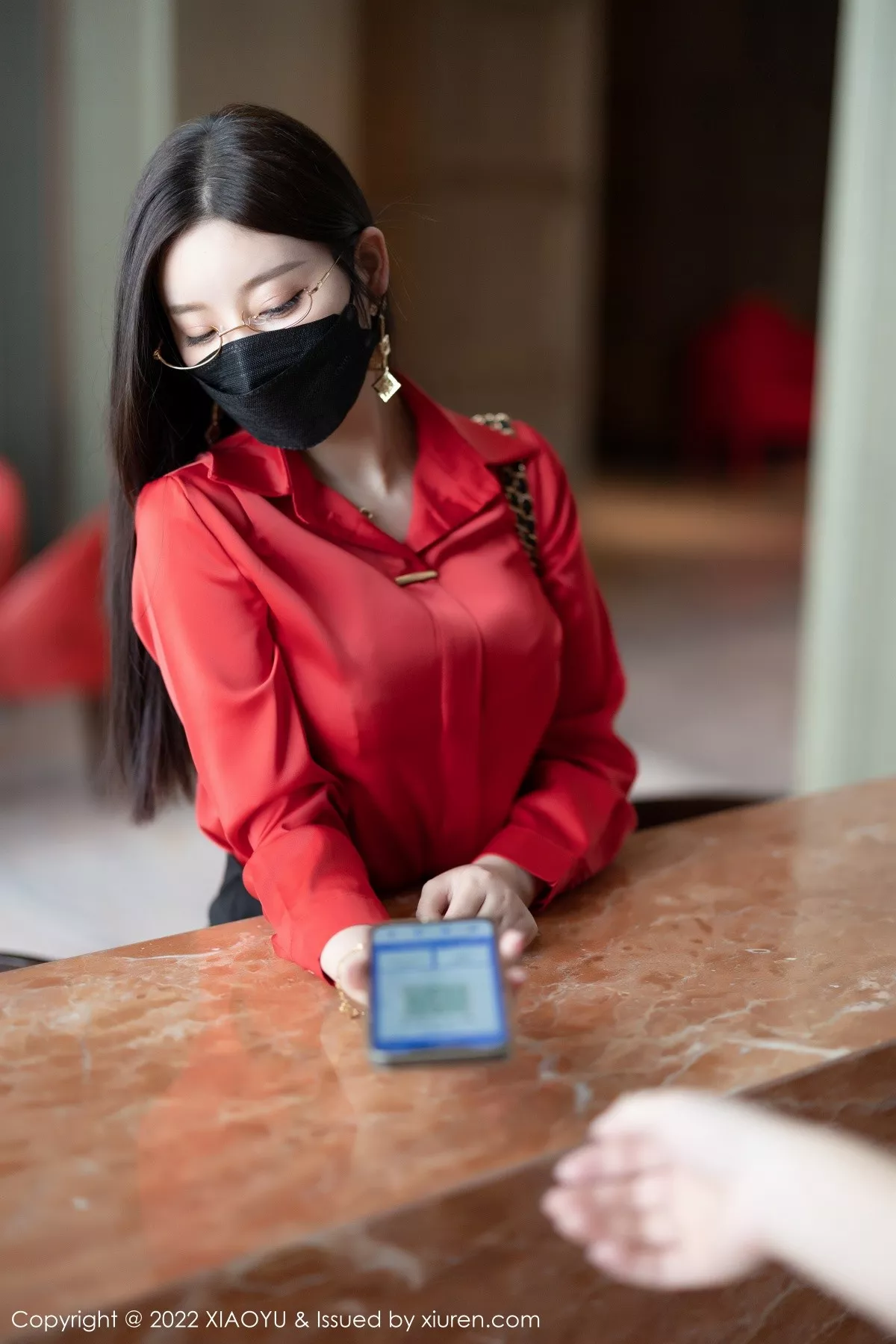 Xgyw.Org_[XiaoYu画语界]Vol.801_女神杨晨晨Yome私房半脱露超薄无内黑丝秀翘臀美腿诱惑写真106P