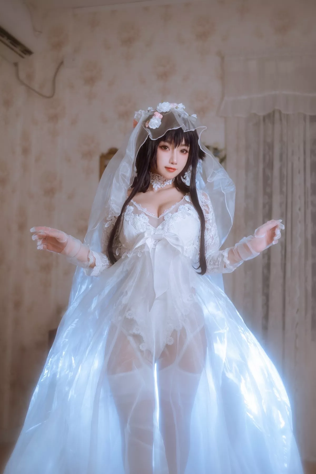 Xgyw.Org_白嫩美少女鬼畜瑶在不在婚纱主题私房性感纯白薄透婚纱秀惹火身材诱惑写真38P