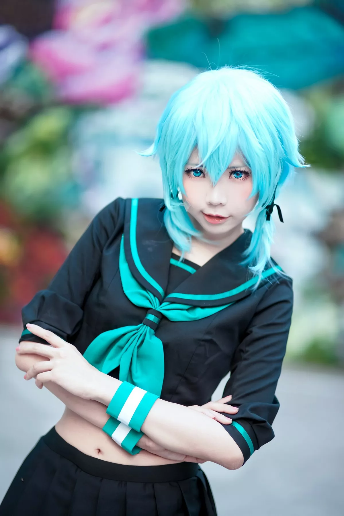 Xgyw.Org_Coser妹子Ely_eee诗乃JK主题户外性感JK制服配黑丝袜秀完美身材迷人写真36P