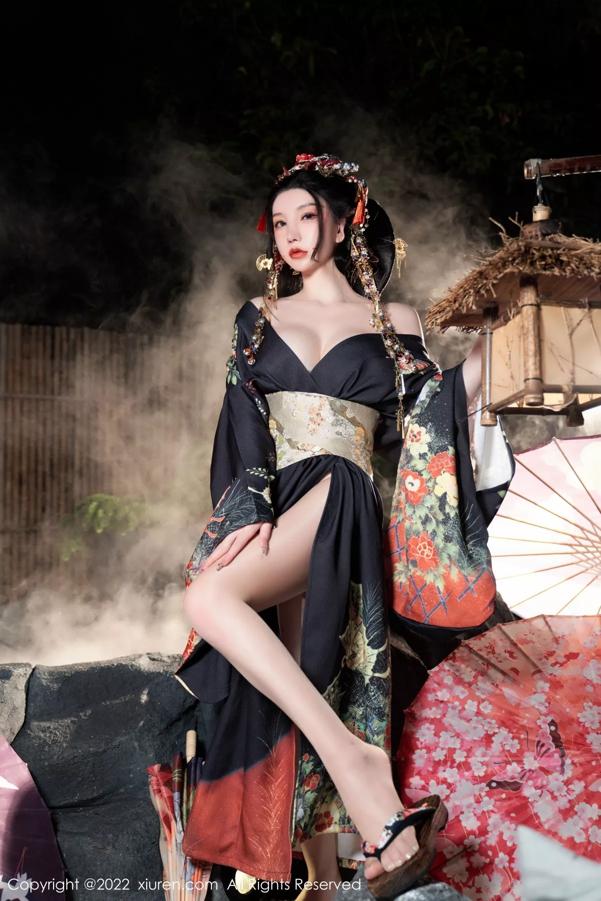 Xgyw.Org_XiuRen第5537期_女神周于希Sally宽衣解带主题日系风脱和服露翘臀美腿诱惑写真80P
