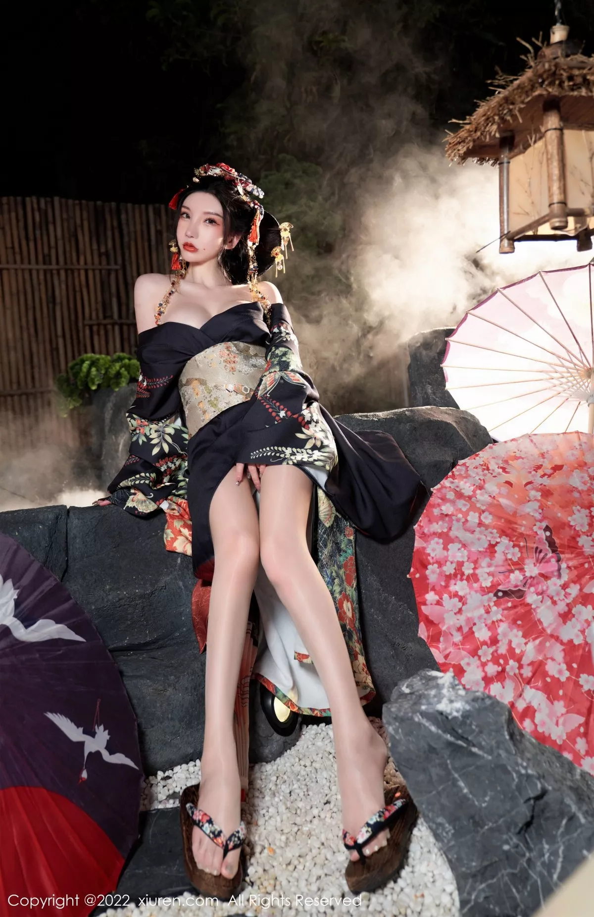 Xgyw.Org_XiuRen第5537期_女神周于希Sally宽衣解带主题日系风脱和服露翘臀美腿诱惑写真80P