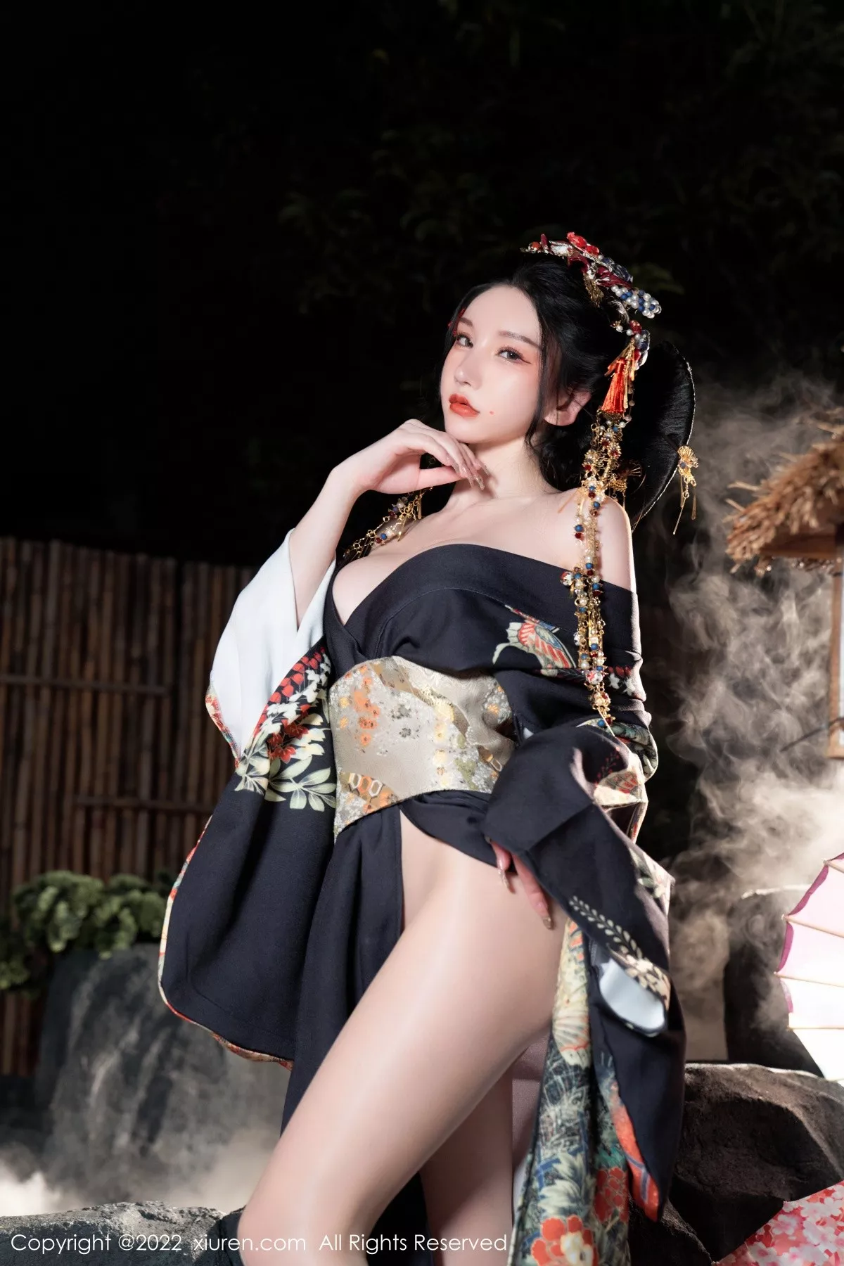 Xgyw.Org_XiuRen第5537期_女神周于希Sally宽衣解带主题日系风脱和服露翘臀美腿诱惑写真80P
